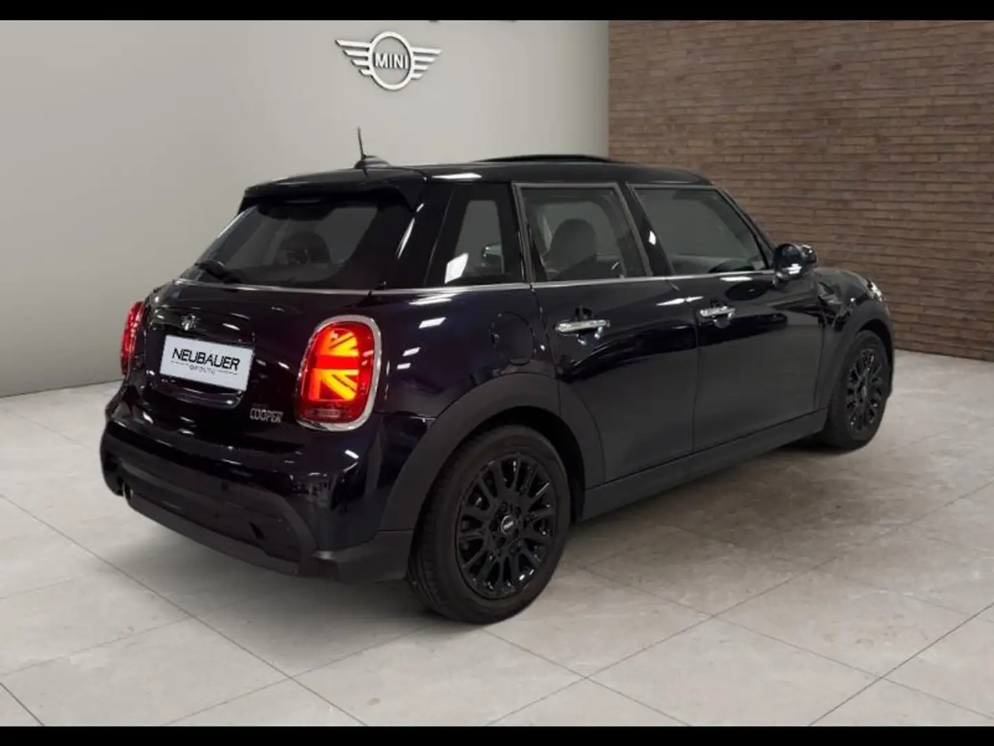 MINI Cooper E Cooper 136ch Edition Camden BVA7 Negro - 2