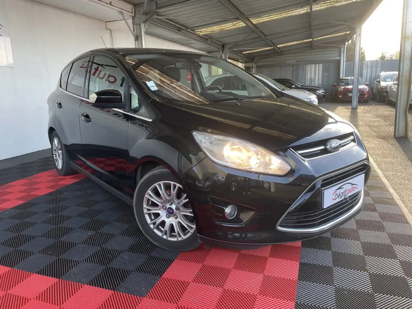 Ford C-Max 1.6 TDCI 115 FAP Trend Noir - 2
