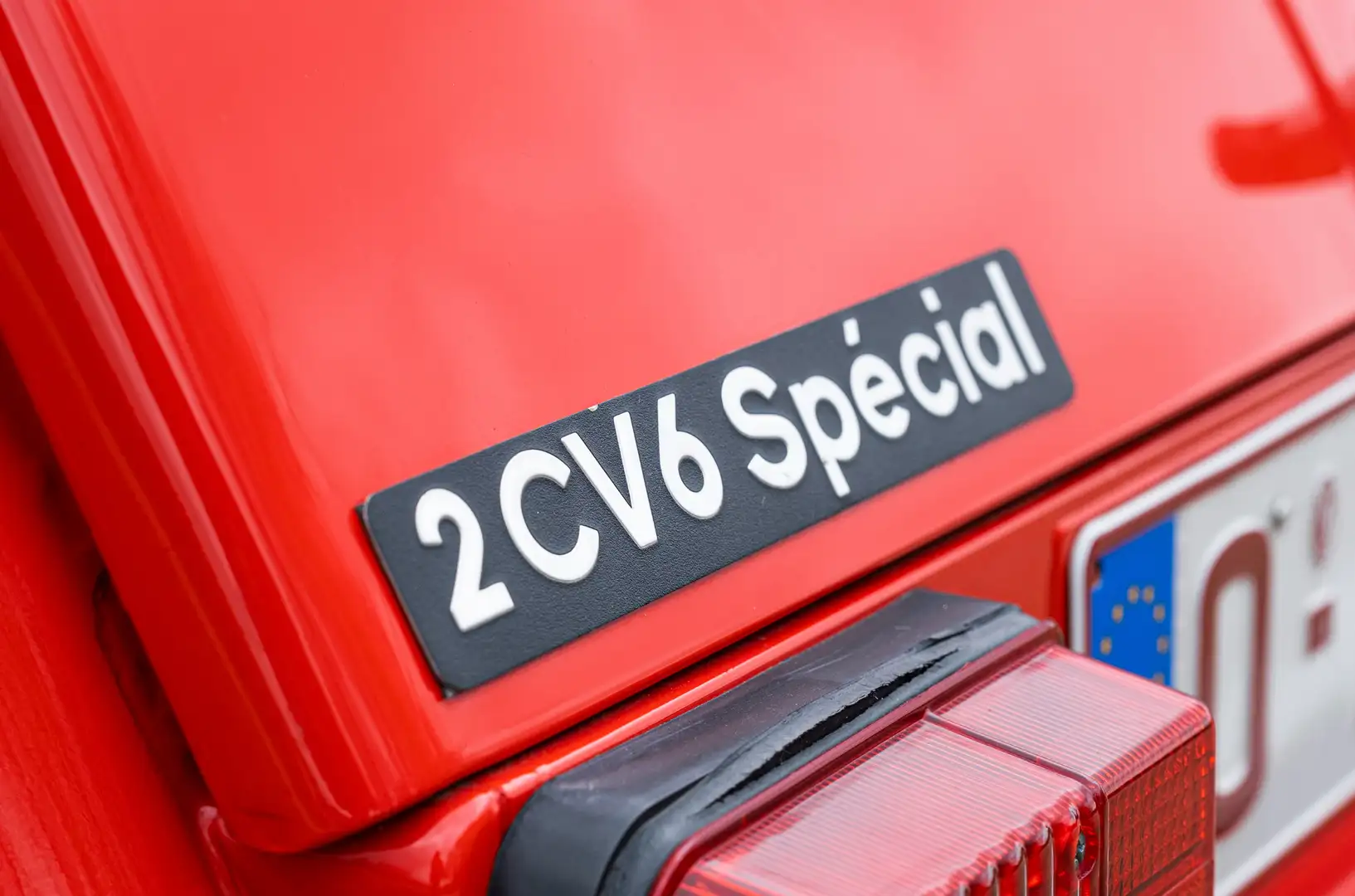 Citroen 2CV 2CV6 Spécial Galva Chassis Roşu - 2