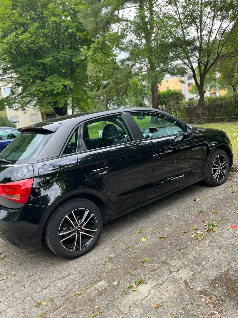 Audi A1 1.2 TFSI Ambition Schwarz - 1
