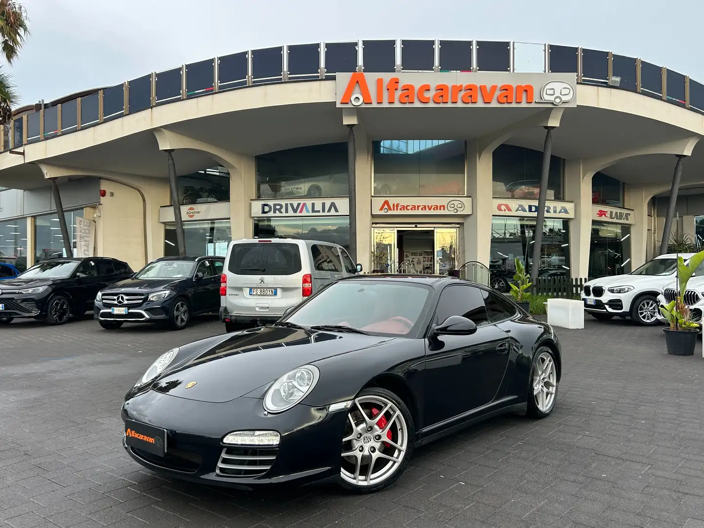 Porsche 911 911 997 Carrera 4S Coupe 3.8 Schwarz - 1