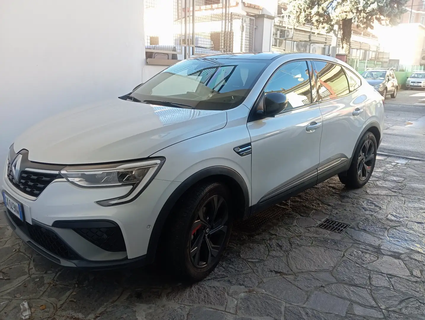 Renault Arkana Arkana 2021 1.6 E-Tech full hybrid R.S. Line 145cv Fehér - 1