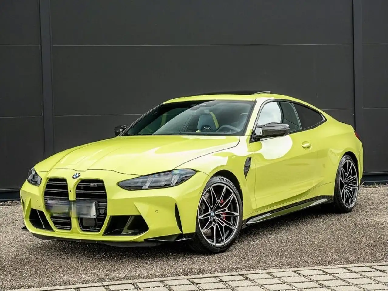 BMW M4