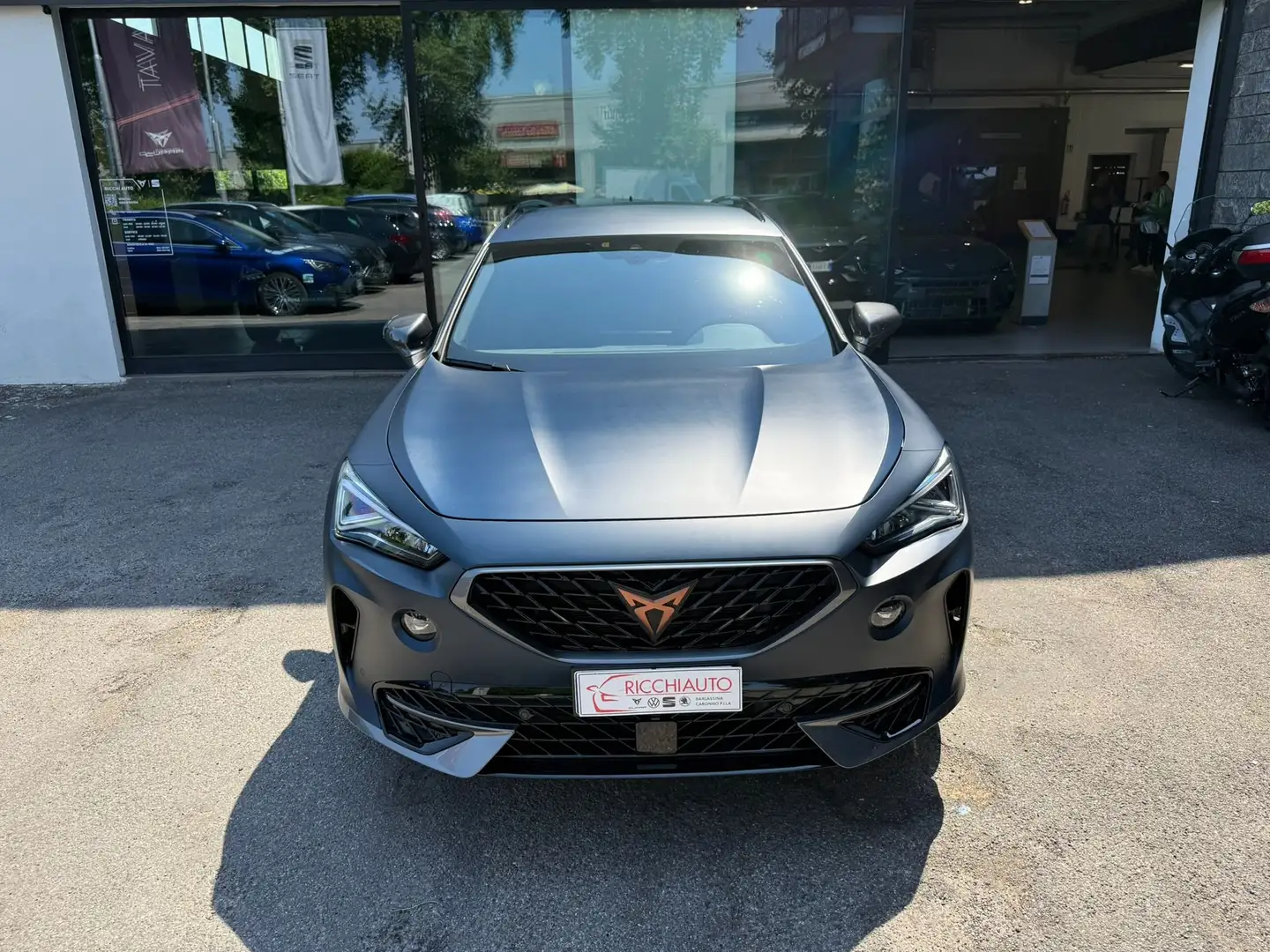 CUPRA Formentor 1.5 tsi 150cv dsg BELLISSIMA OPACA Blu/Azzurro - 2