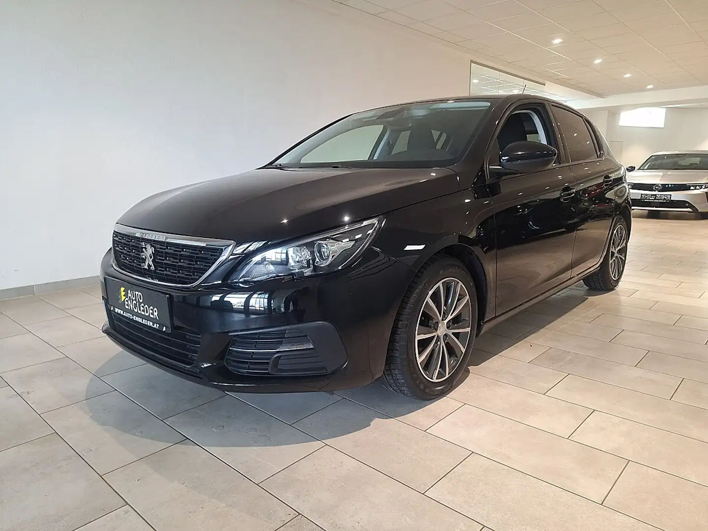 Peugeot 308 1,5 BlueHDI 100 Active S&S Schwarz - 2