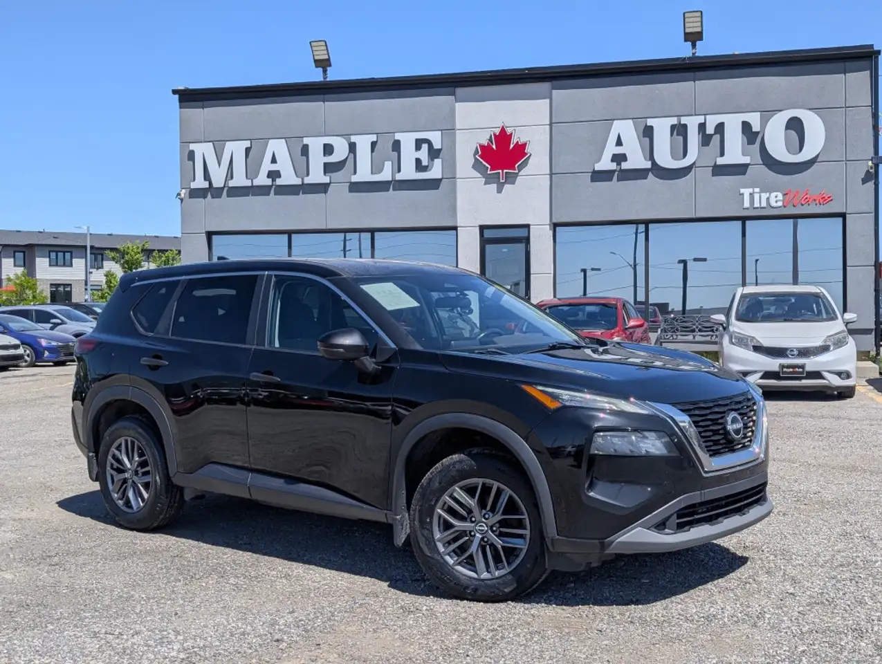 Nissan Rogue снимка Nissan Rogue