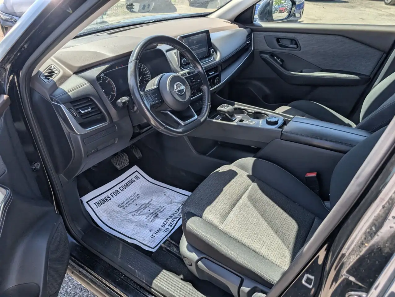 Nissan Rogue снимка Nissan Rogue