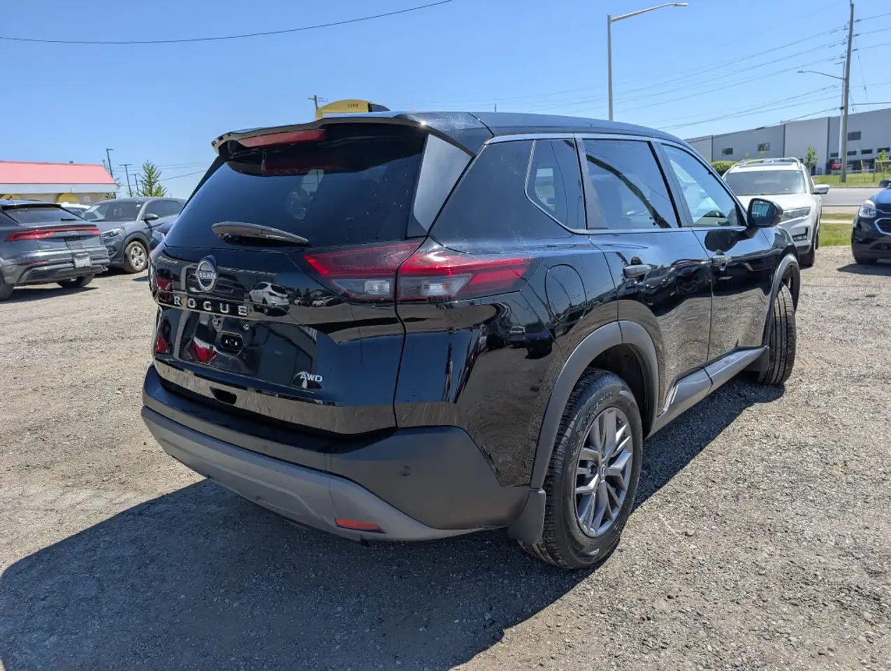 Nissan Rogue снимка Nissan Rogue