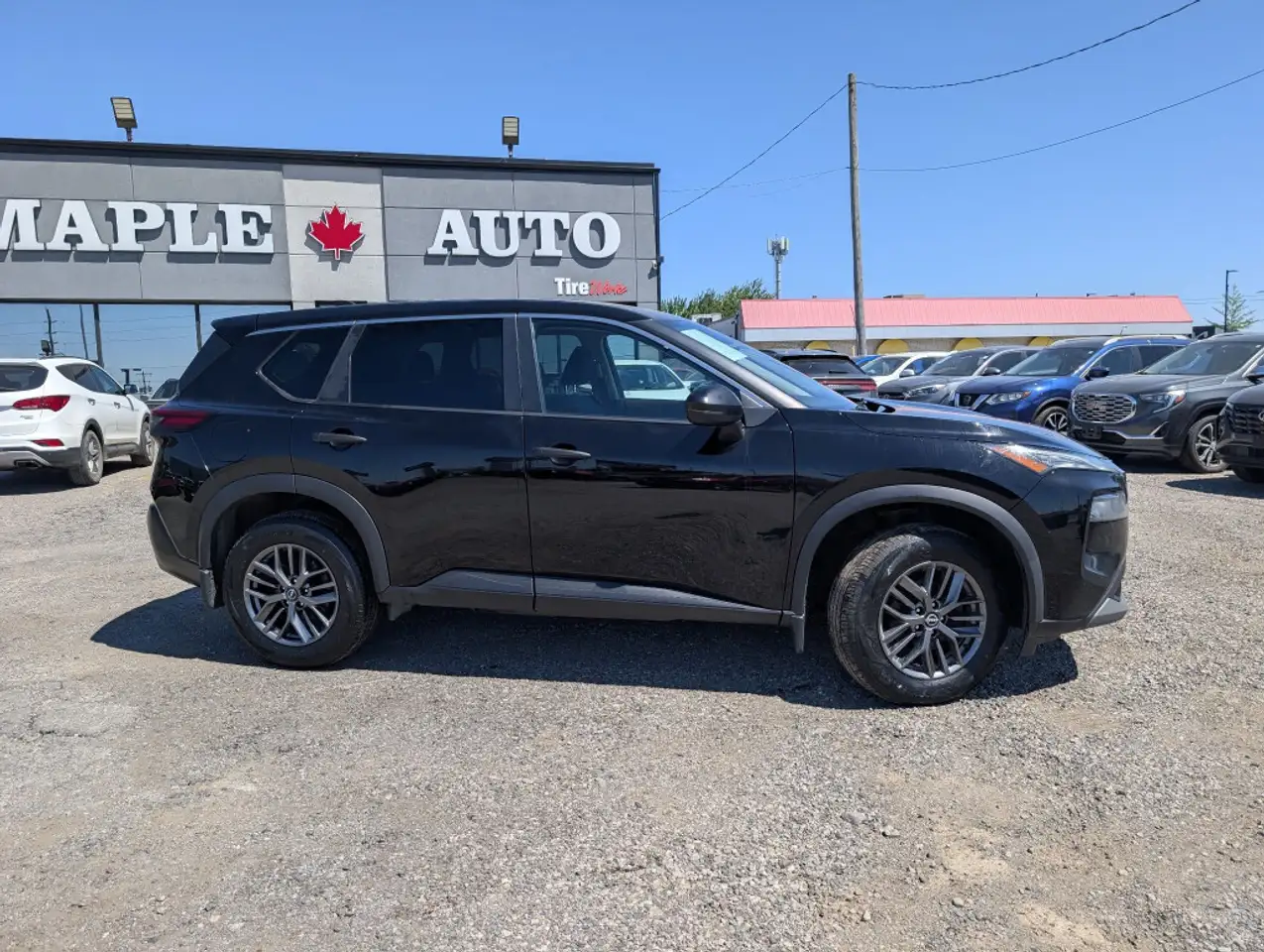 Nissan Rogue снимка Nissan Rogue