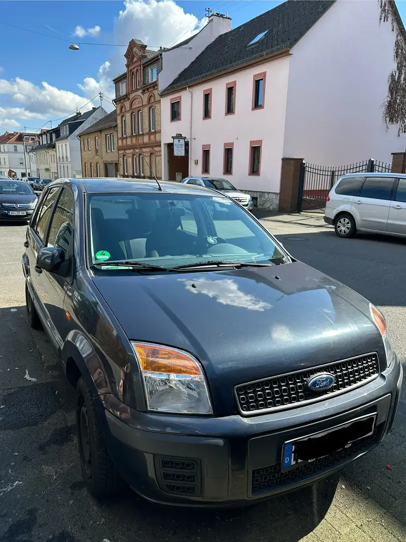 Ford Fusion Style - 1
