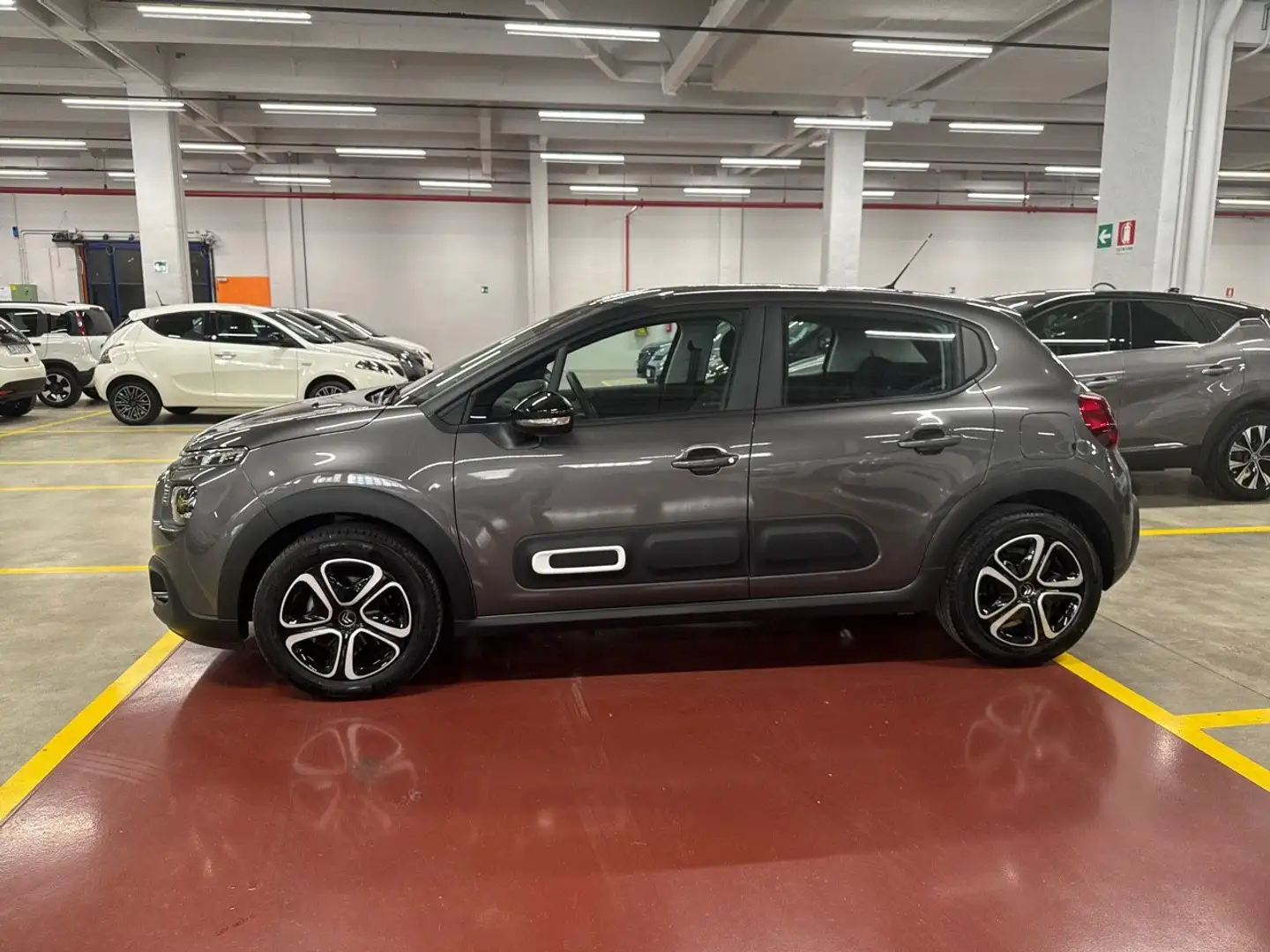 Citroen C3 PureTech 83 S&S PLUS - 2