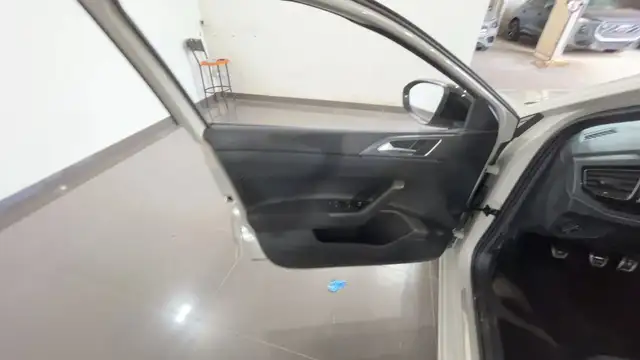 Volkswagen Taigo view 10