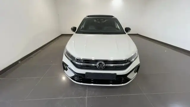 Volkswagen Taigo view 8