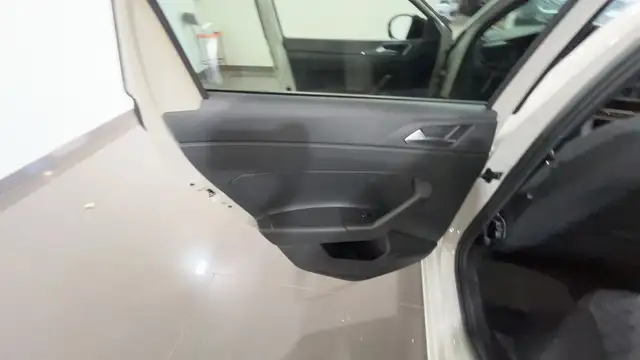 Volkswagen Taigo view 12
