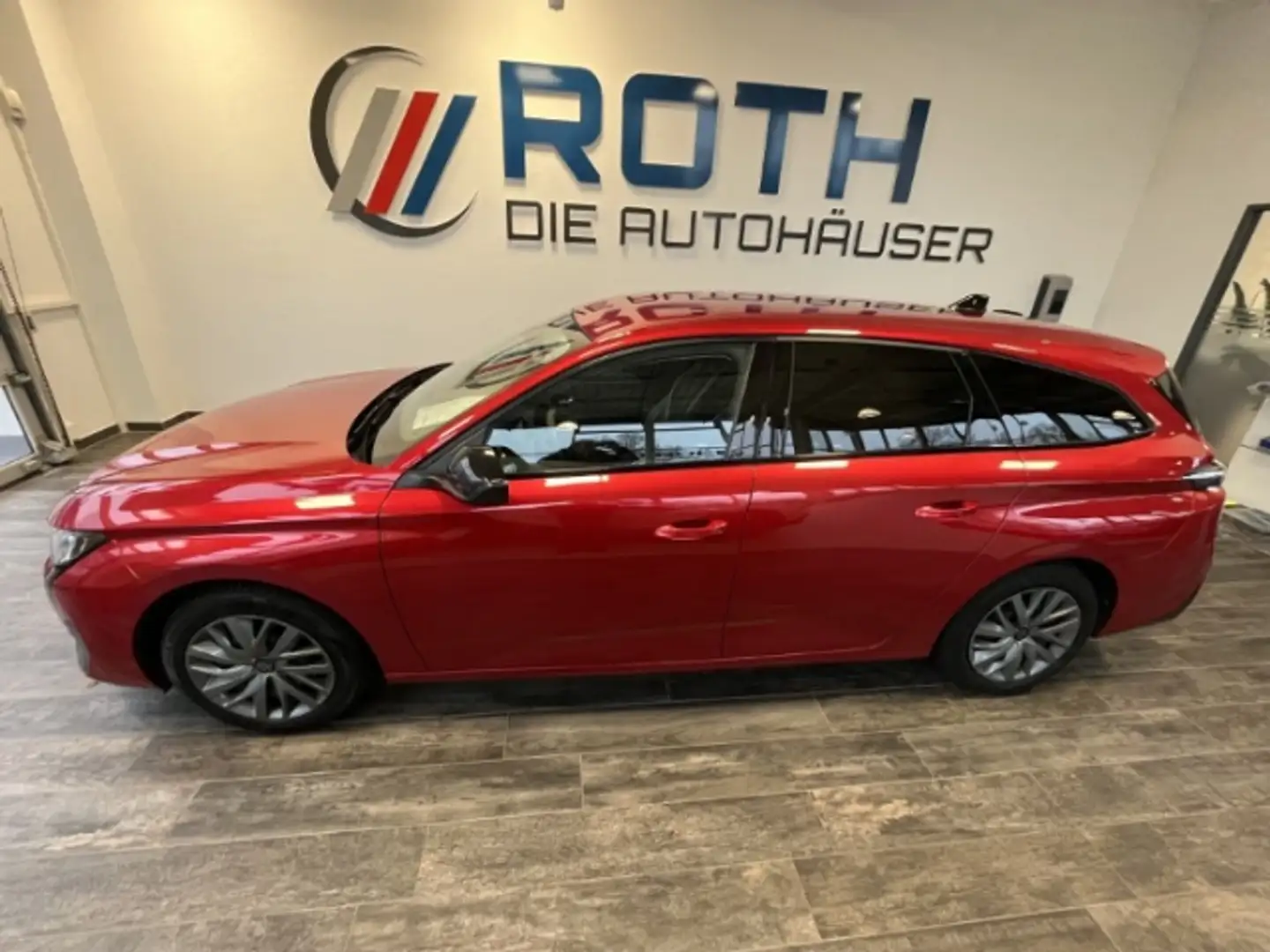 Peugeot 308 SW PureTech 130 Allure Navi Klima DAB SHZ Rouge - 2