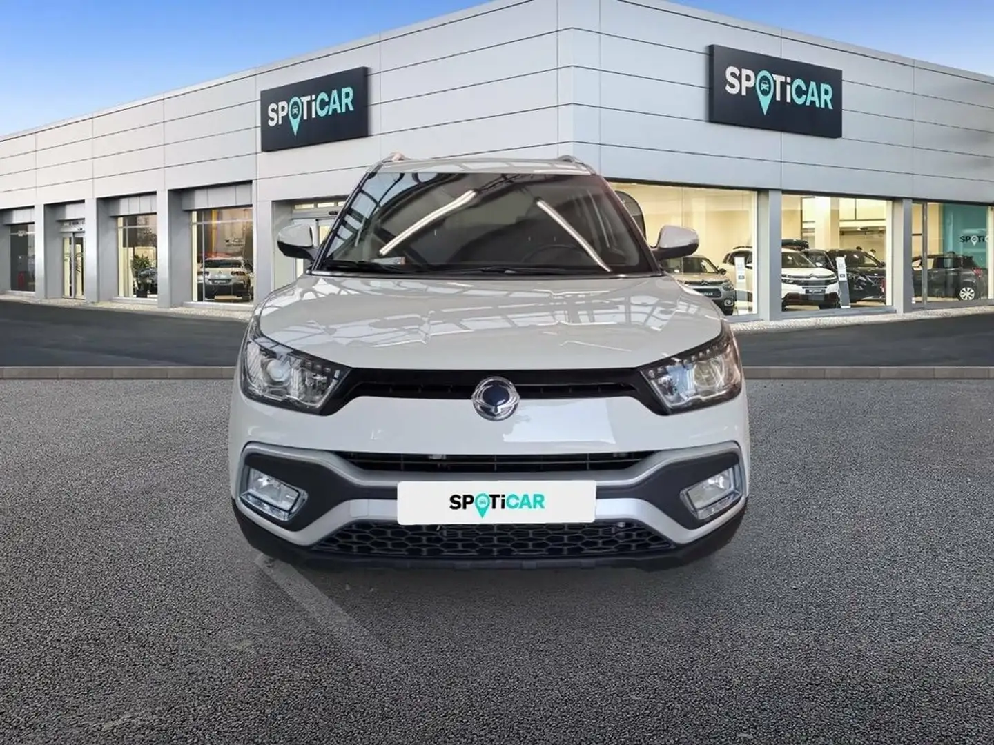 SsangYong XLV G16 Line Blanco - 2