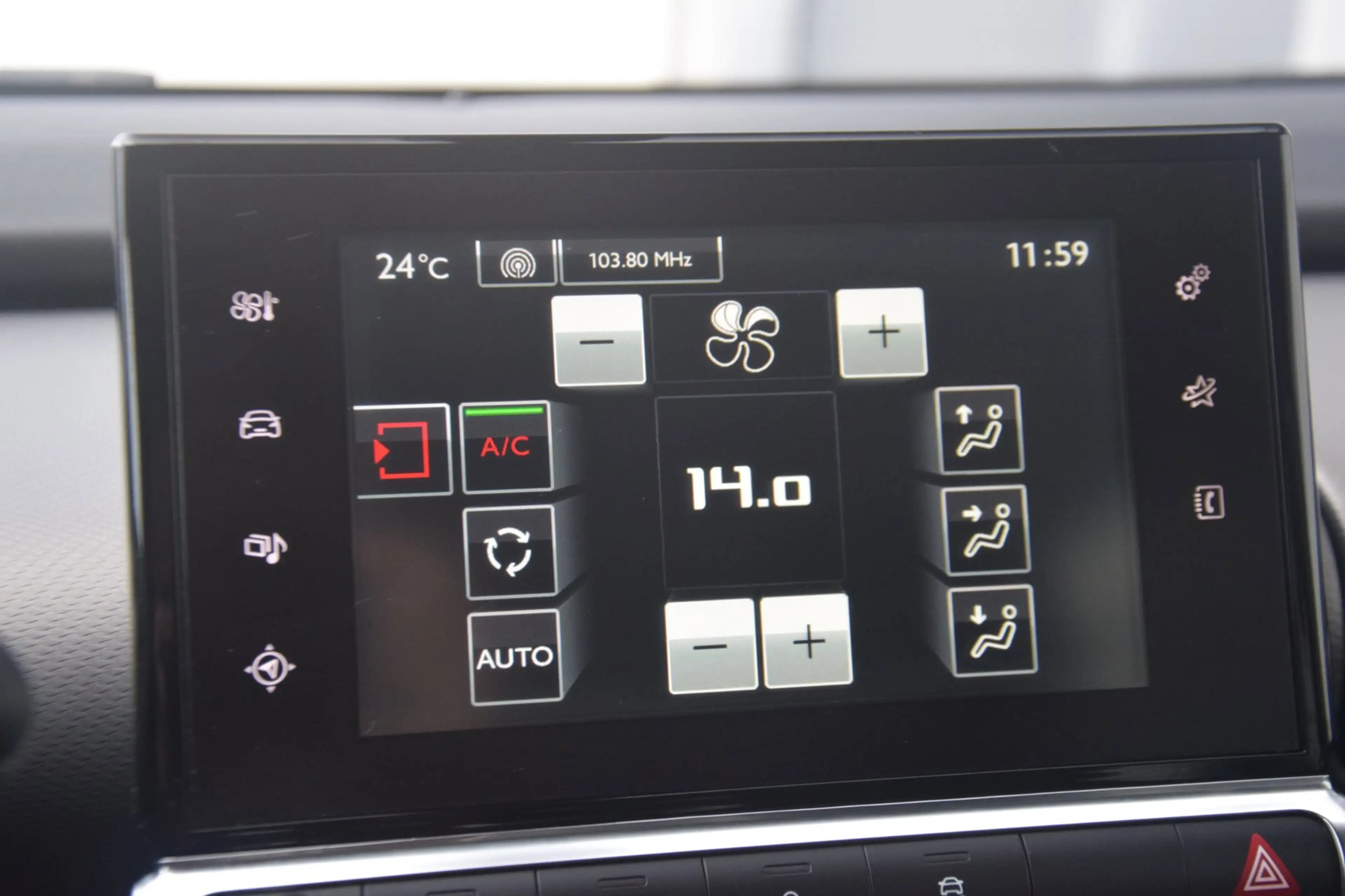 Citroen C4 Cactus 1.2 PureTech Shine DB RIEM RECENT VERNIEUWD! — photo 14