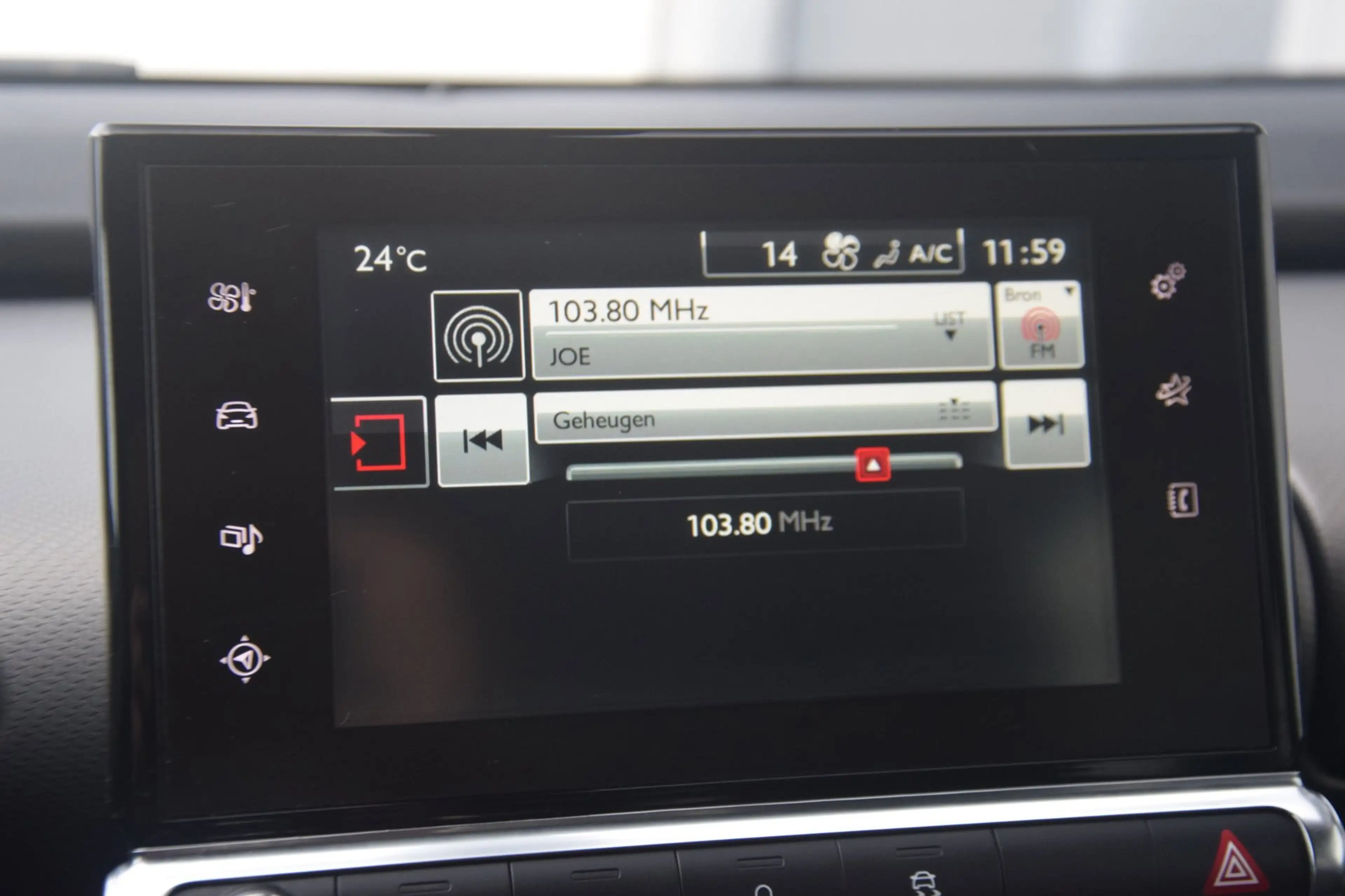Citroen C4 Cactus 1.2 PureTech Shine DB RIEM RECENT VERNIEUWD! — photo 15