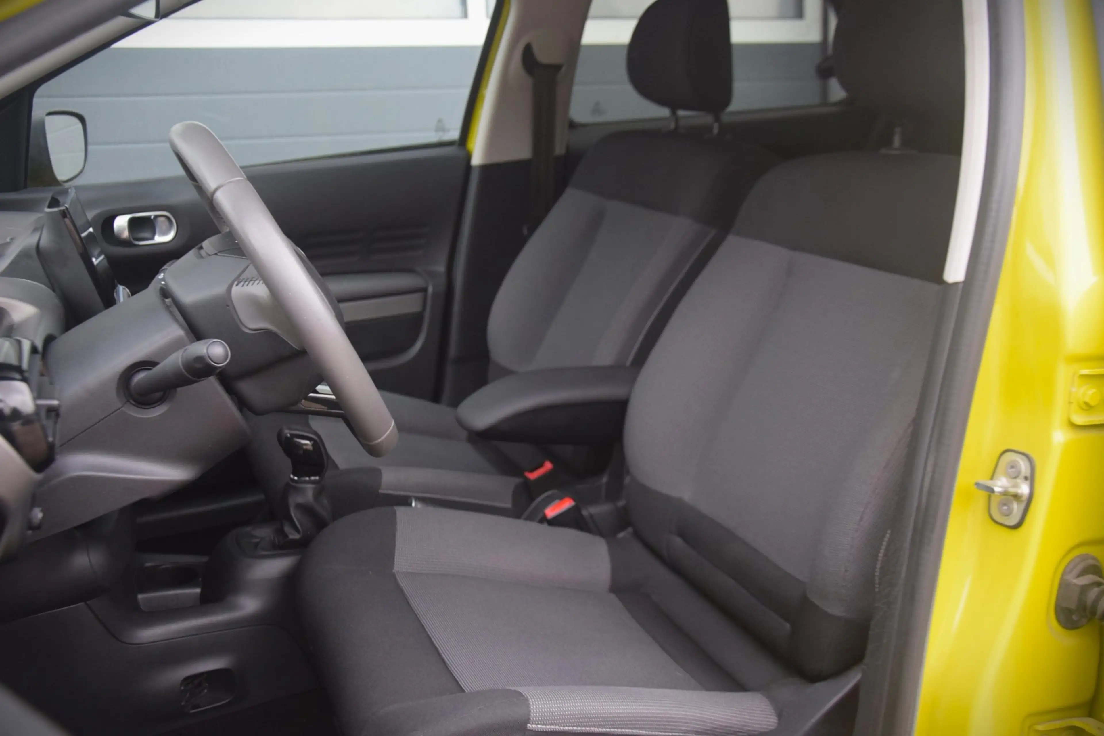 Citroen C4 Cactus 1.2 PureTech Shine DB RIEM RECENT VERNIEUWD! — photo 9