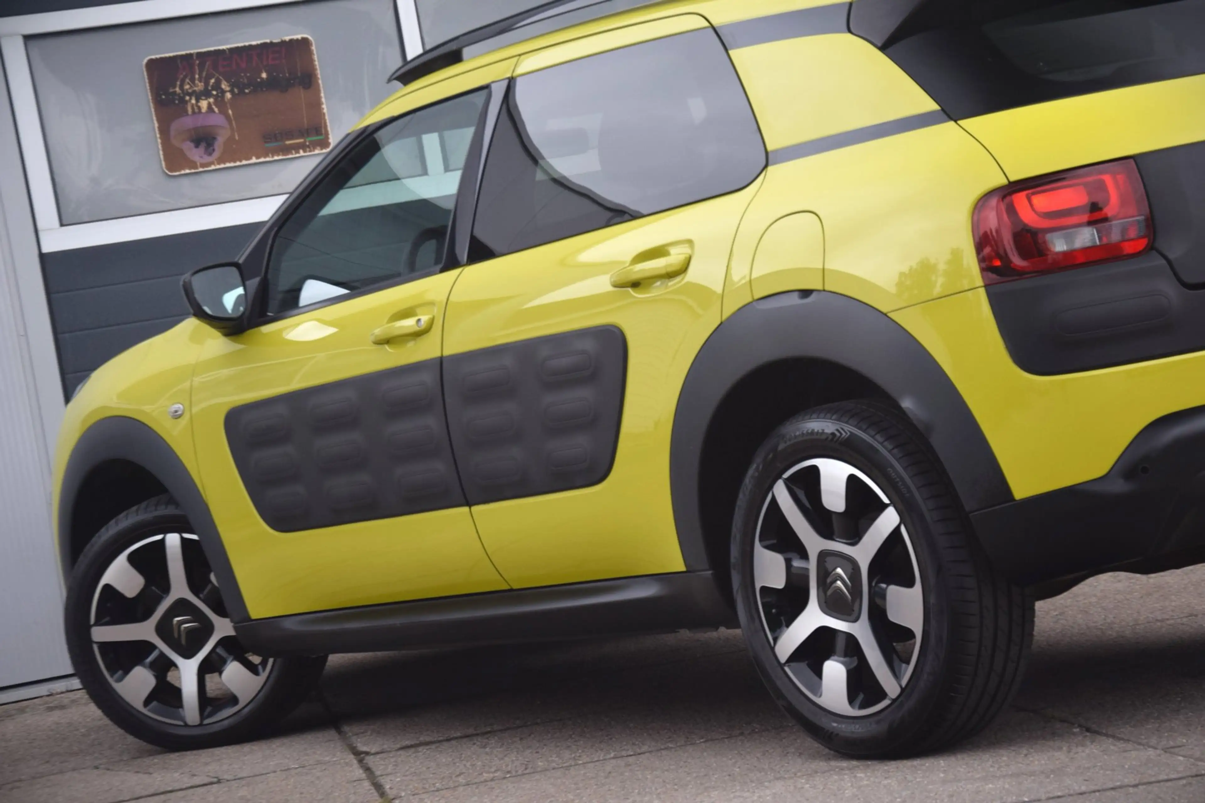 Citroen C4 Cactus 1.2 PureTech Shine DB RIEM RECENT VERNIEUWD! — photo 24