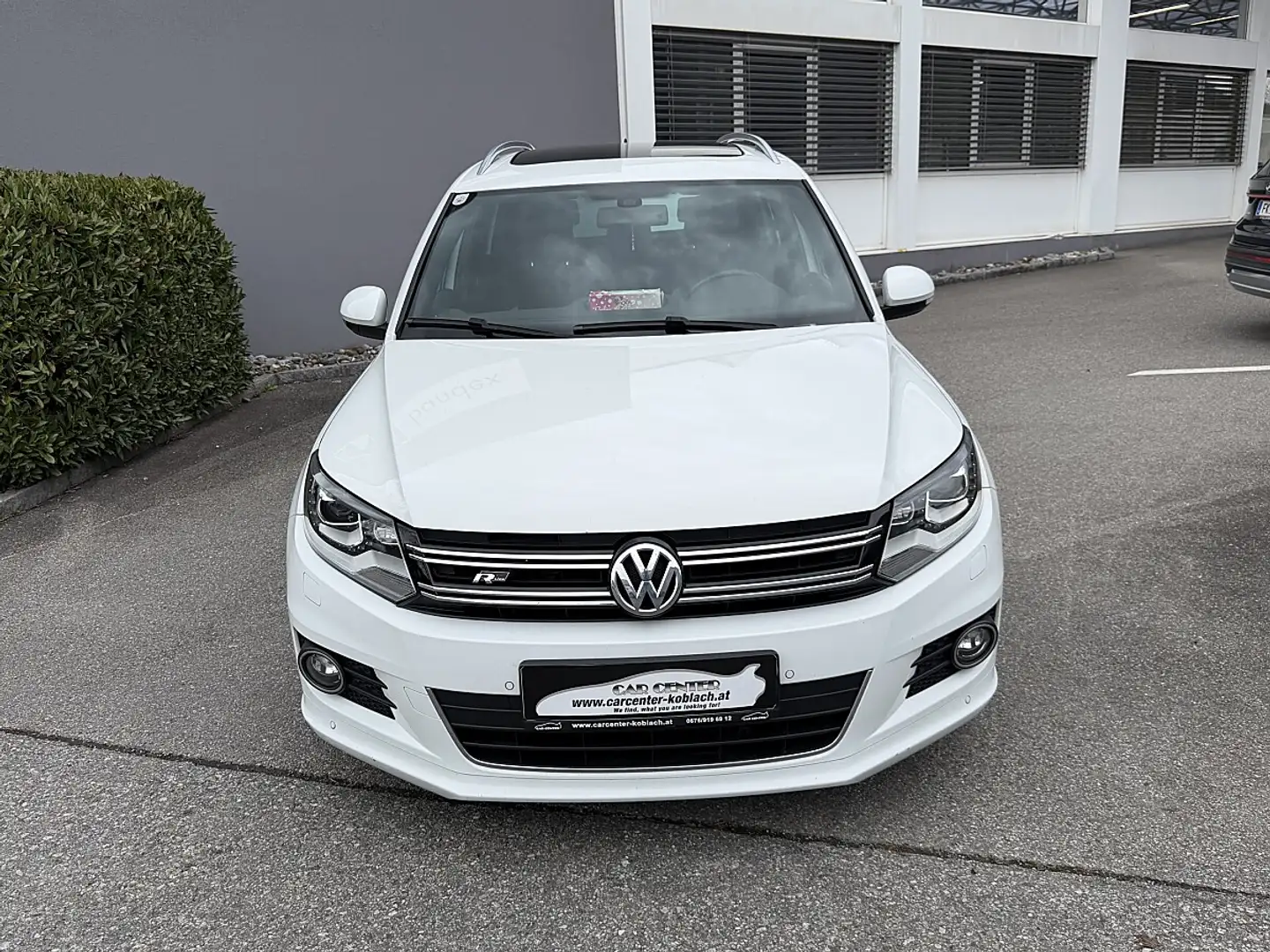 Volkswagen Tiguan 2,0 TDI R-Line SCR 4Motion Sky Grau - 2