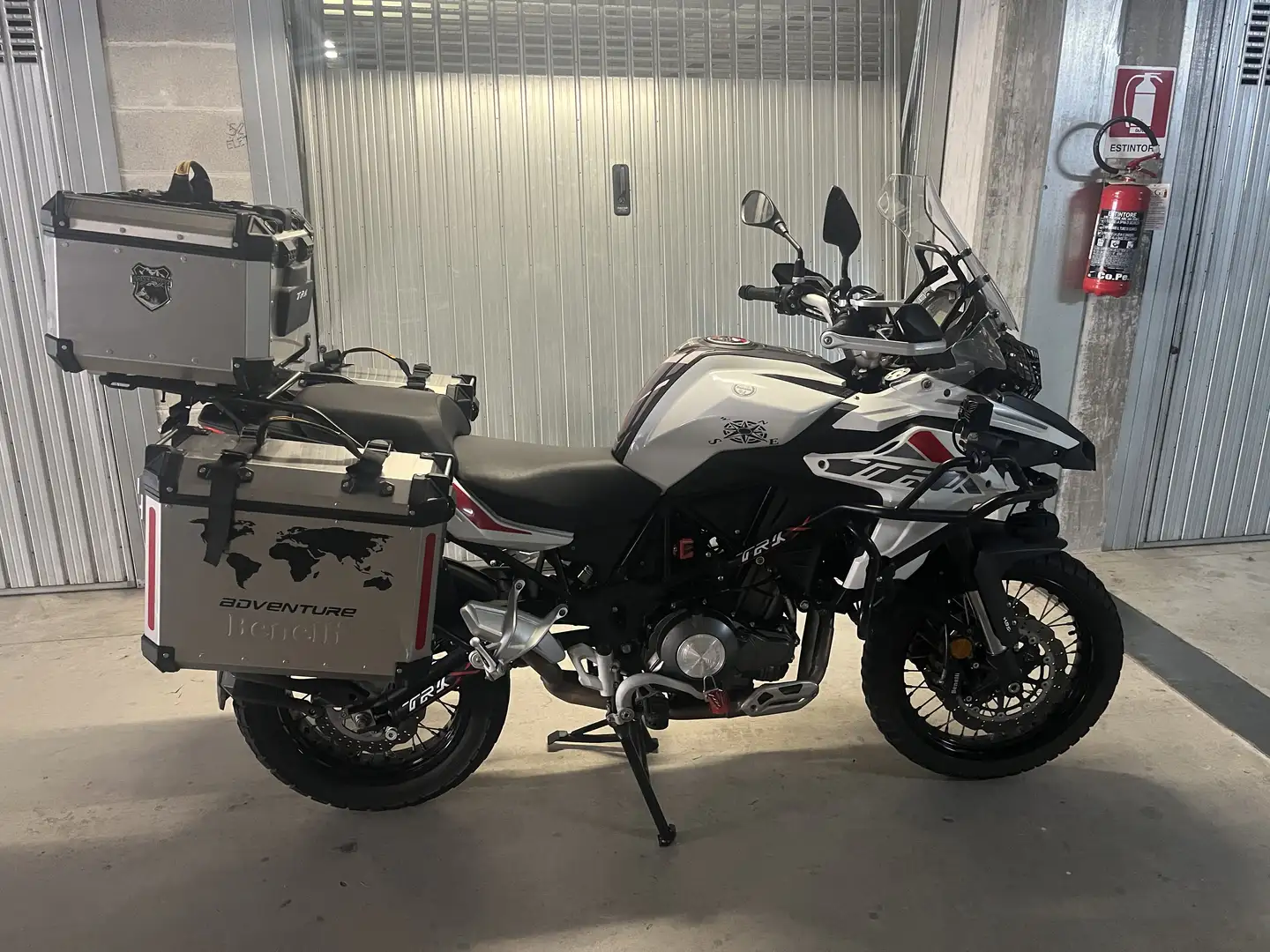 Benelli TRK 502 X Alb - 2