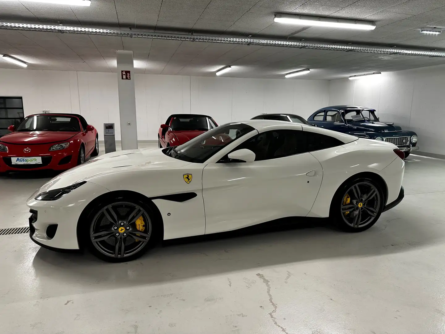 Ferrari Portofino F 164 BC Weiß - 2