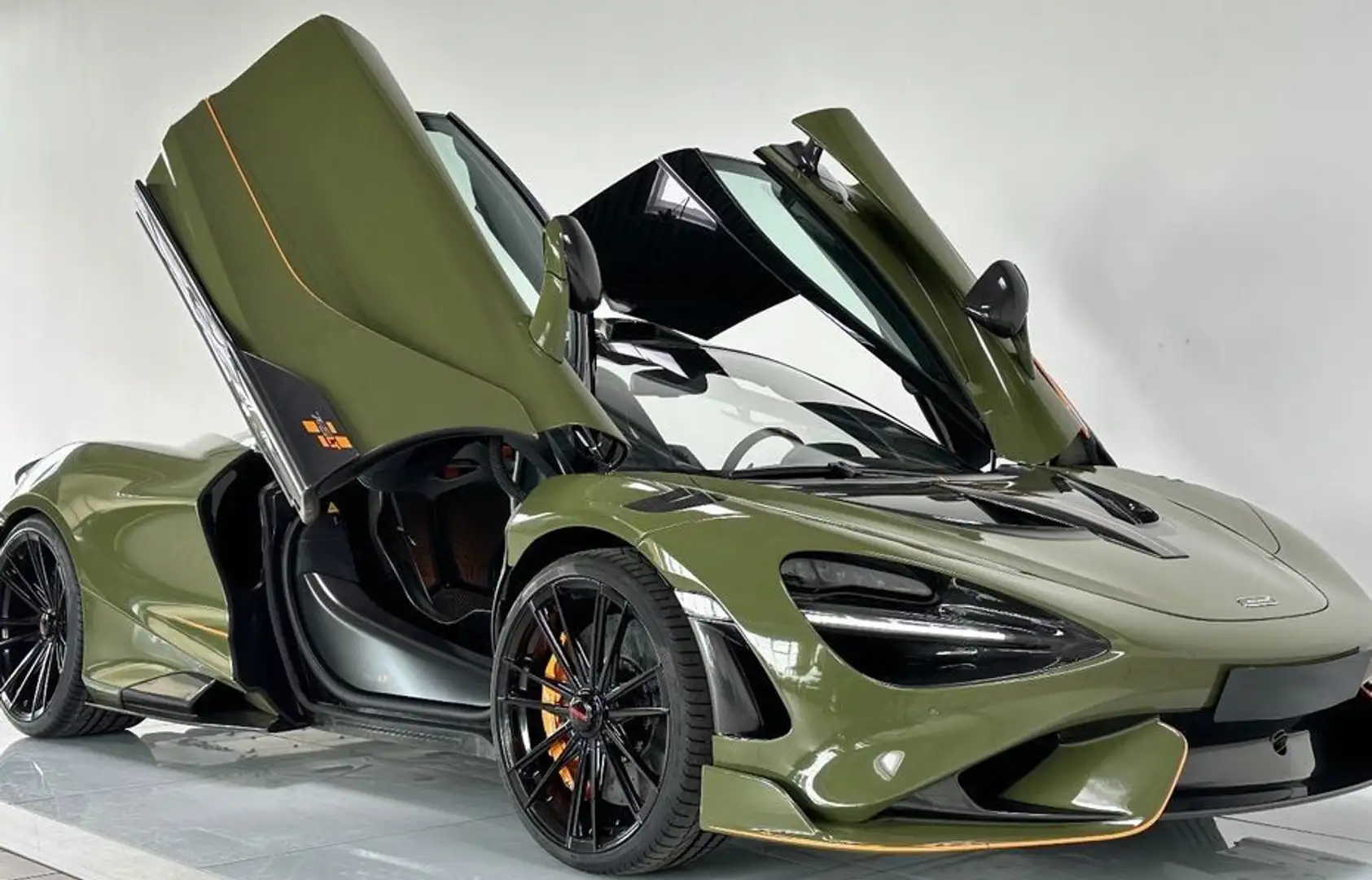 McLaren 675LT 765LT Сірий - 2