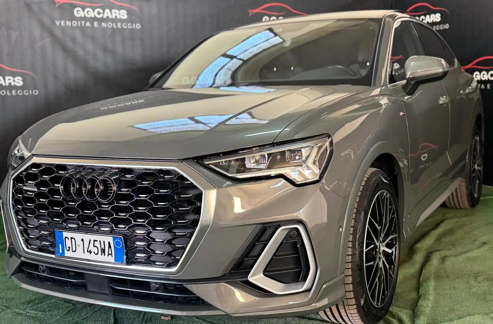 Audi Q3 Q3 SPB 40 TDI quattro S tronic S line edition Grigio - 1