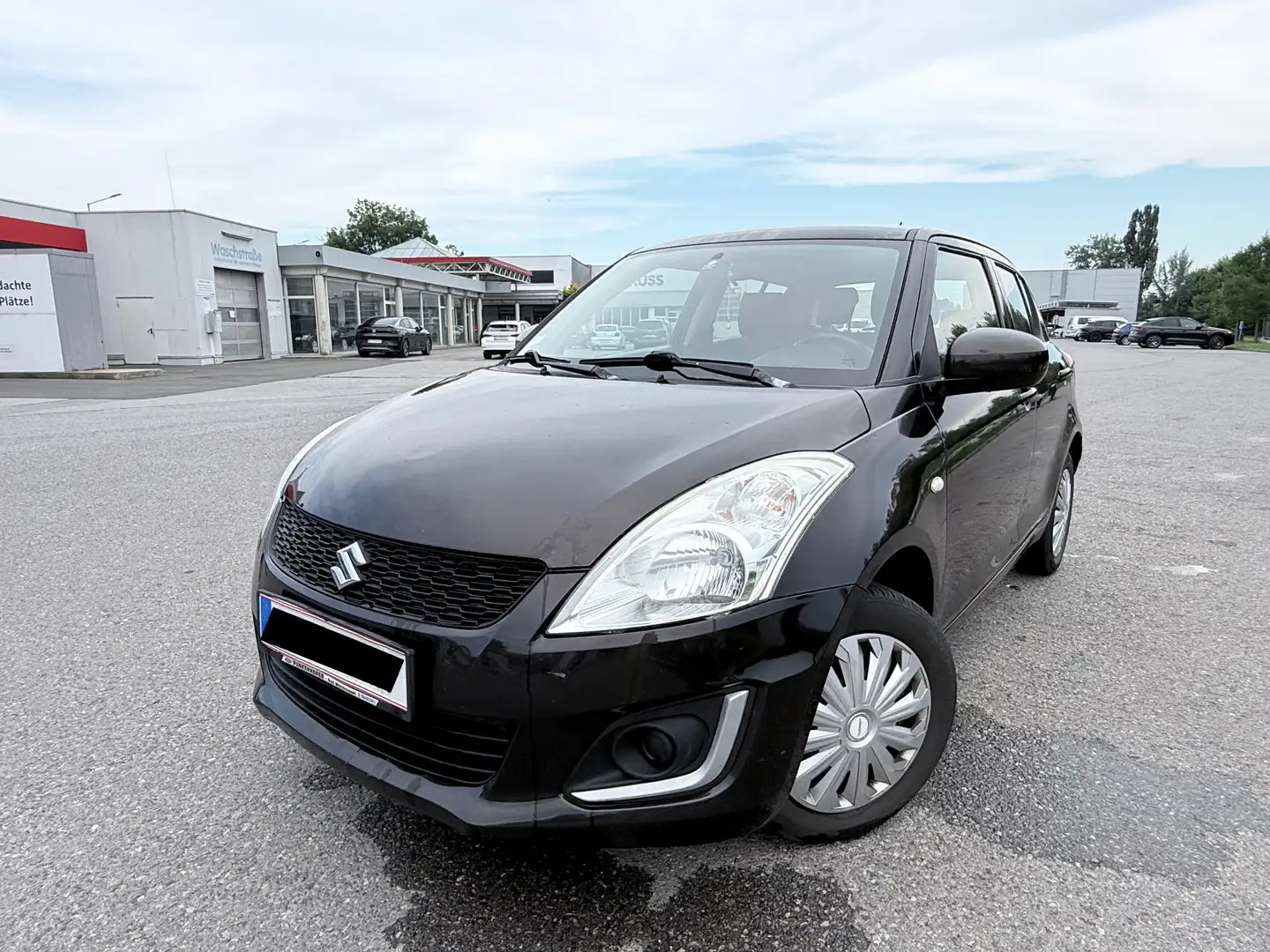 Suzuki Swift Suzuki Swift 1.2 5DR 4WD (Allrad) | Servicegepflegt | Pickerl bis 01/27 Braun - 1