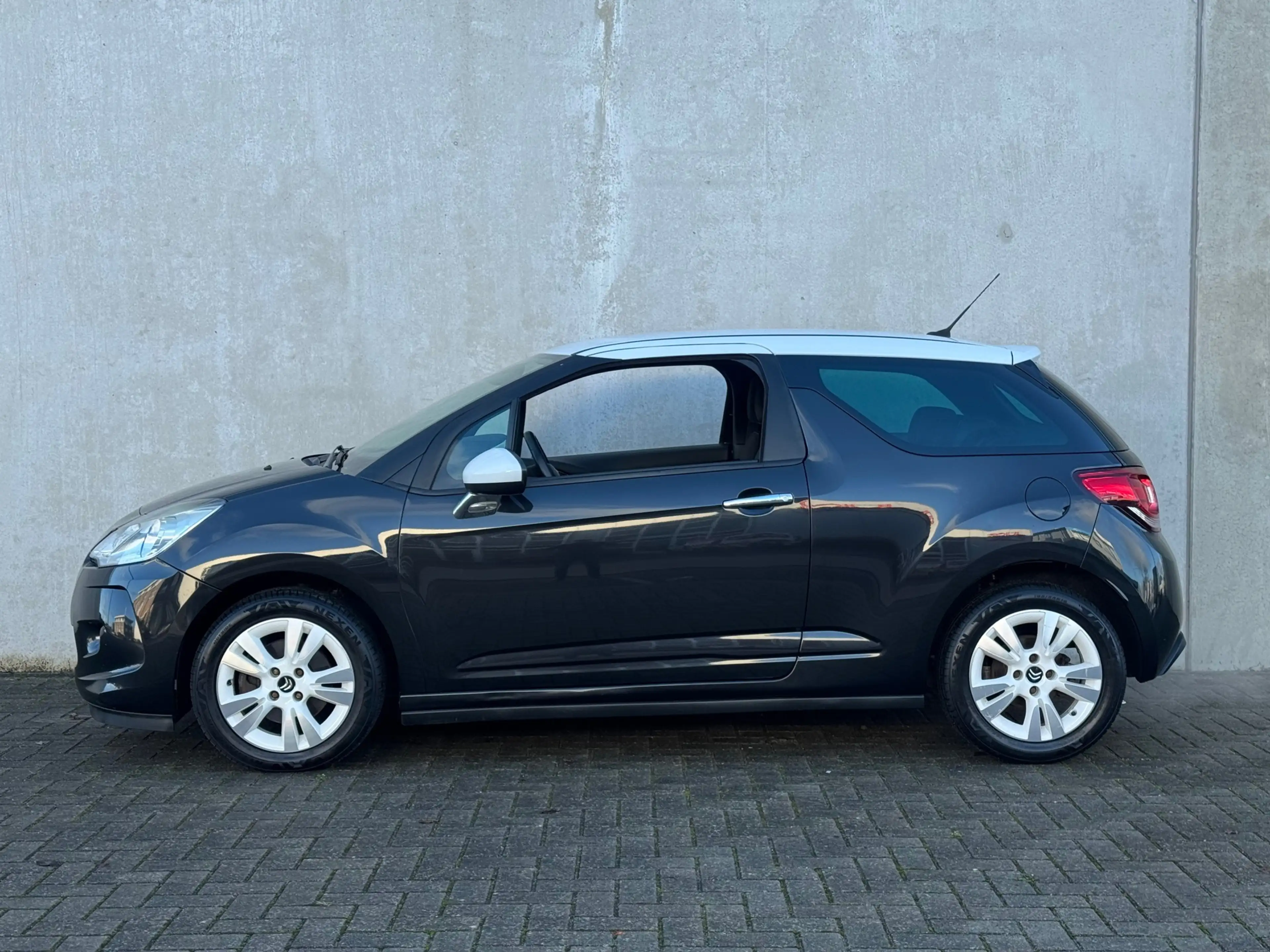 Citroen DS3 1.6 So Chic CRUISE CLIMAT PDC NW APK — photo 3