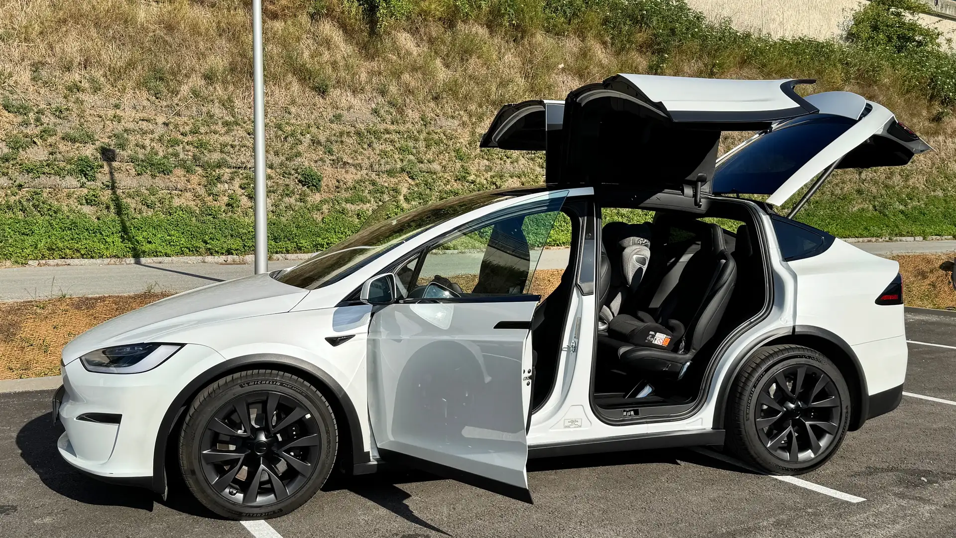 Tesla Model X Model X 100kW Long Range Weiß - 1