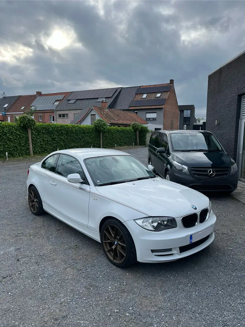 BMW 118 BMW E82 118D Coupé - 1