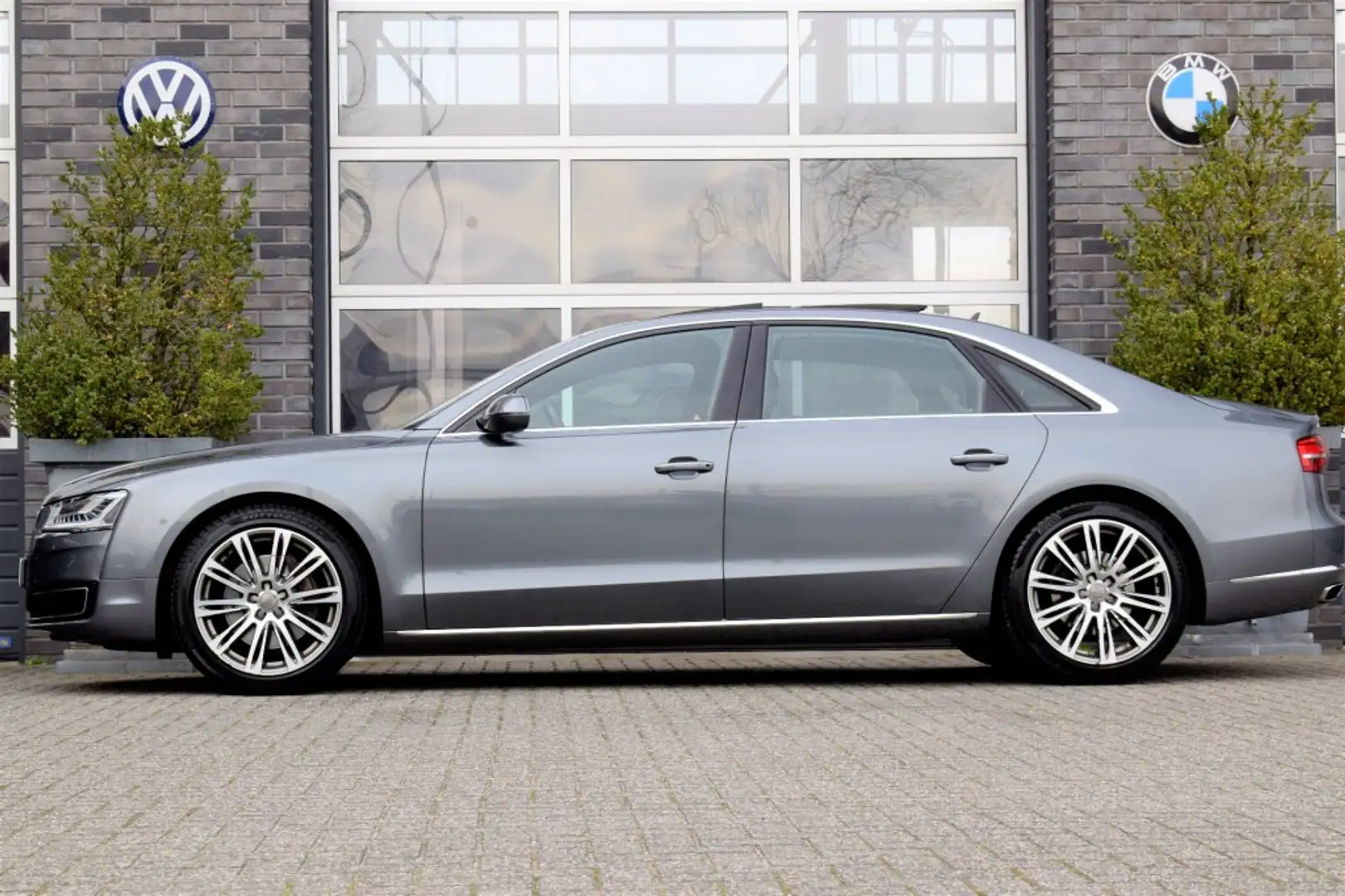 Audi A8 3.0 TDI QUATTRO PRO LINE+ LANG - PANO.DAK Grey - 2