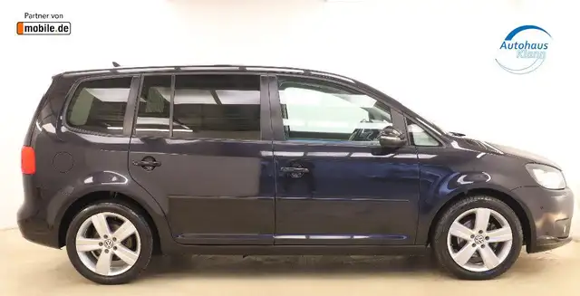 Volkswagen Touran view 5
