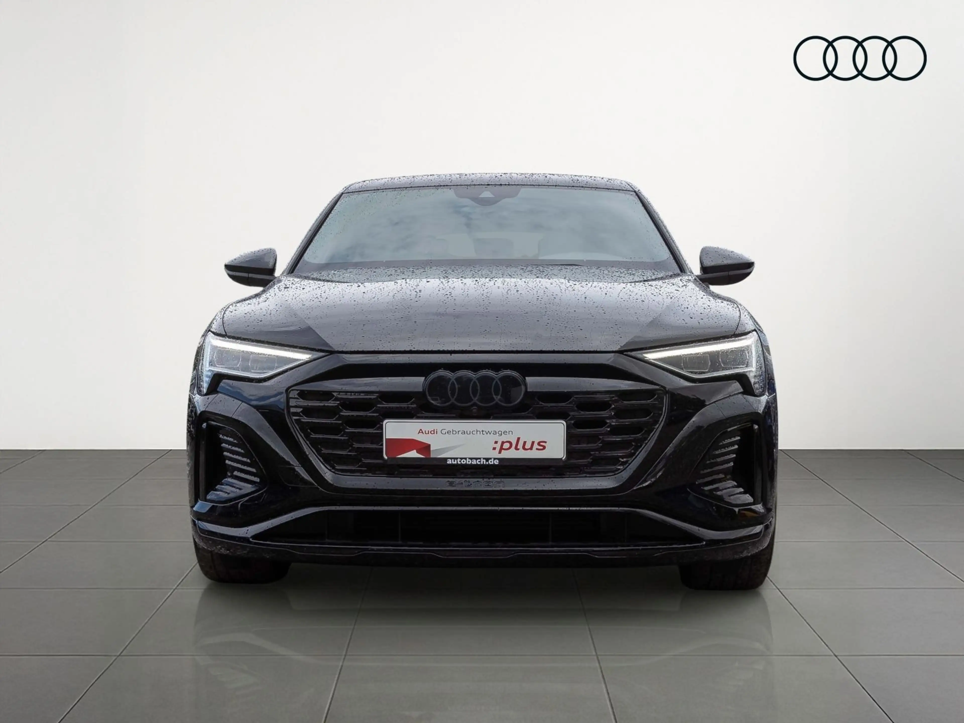 Audi Q8 e-tron S line 50 Navi LED Luftfederung Standk — photo 3