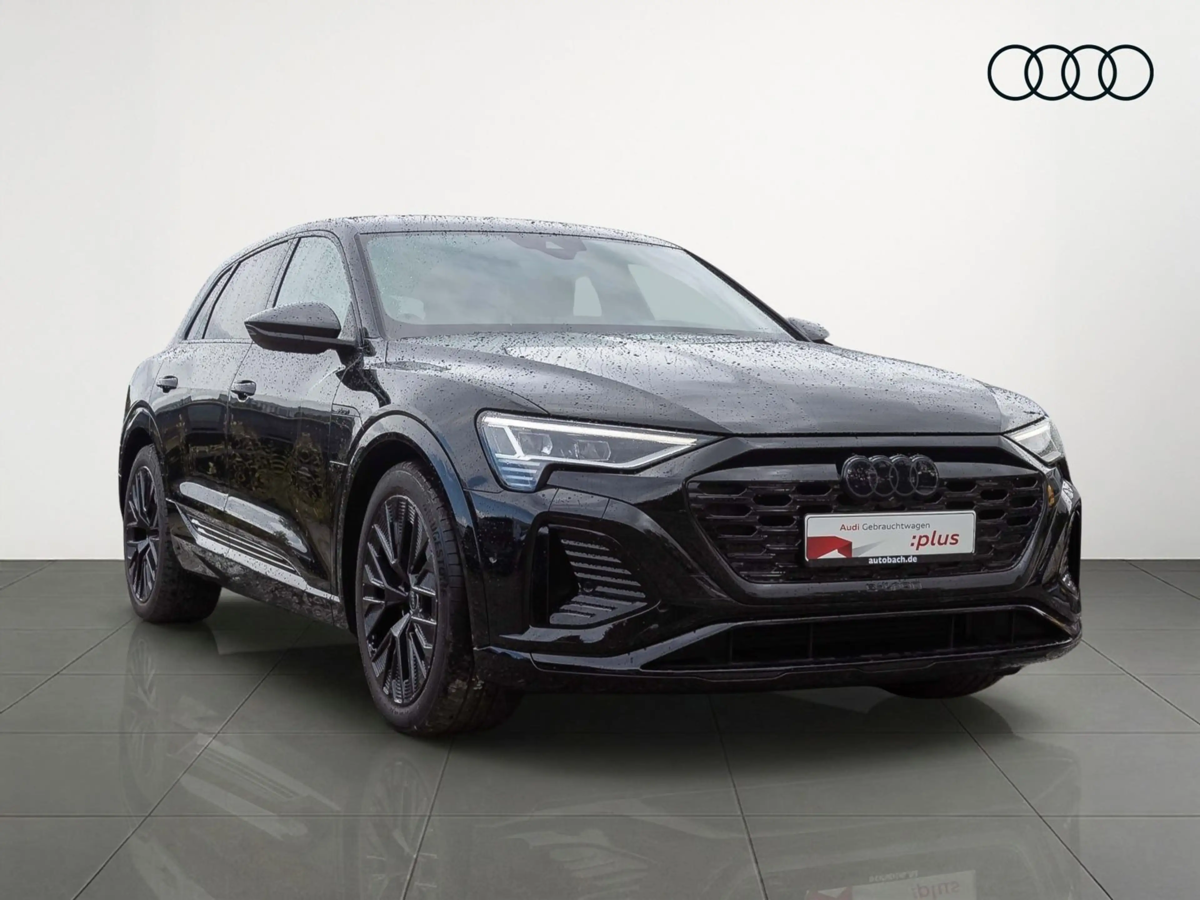 Audi Q8 e-tron S line 50 Navi LED Luftfederung Standk — photo 4