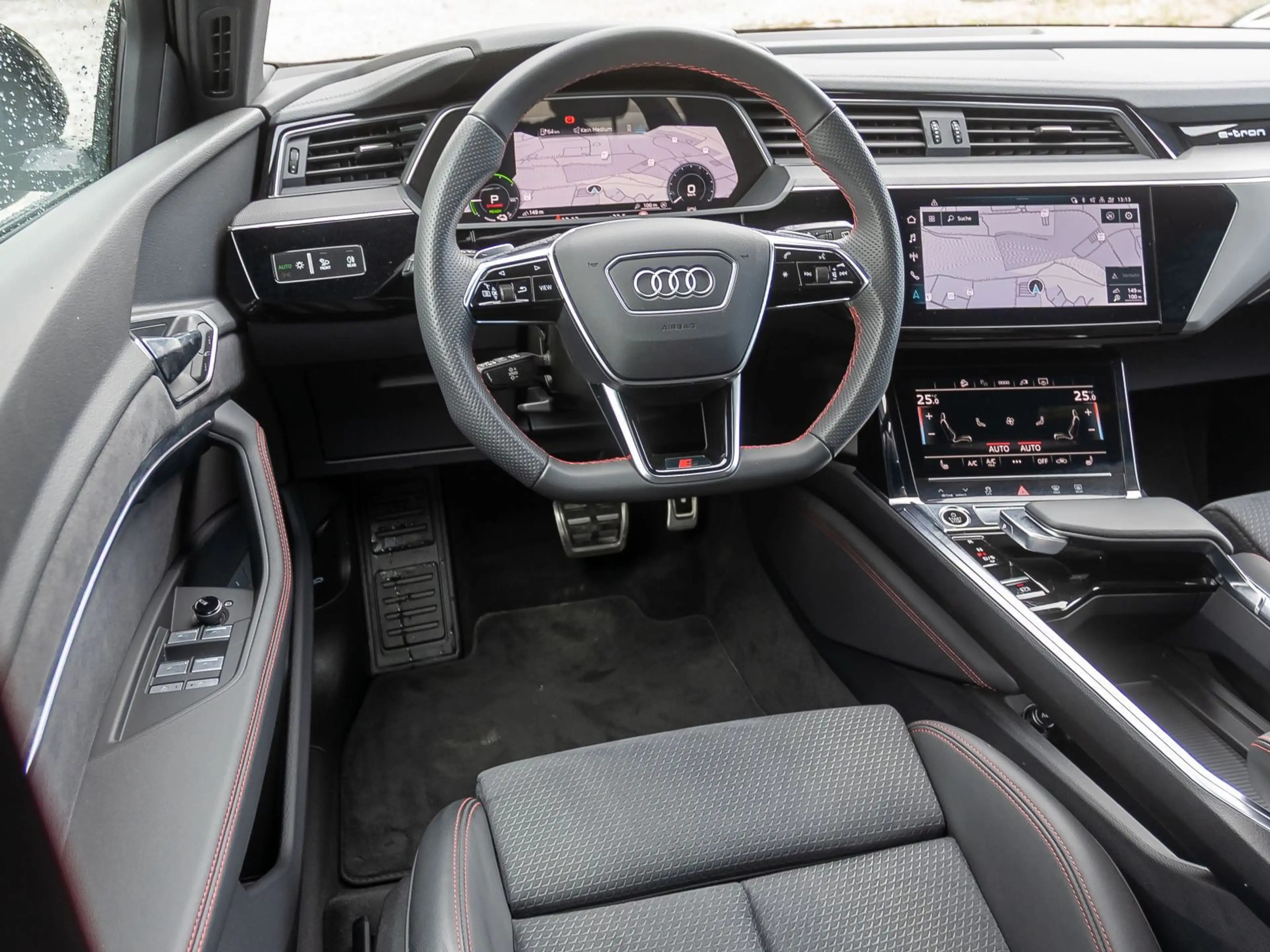 Audi Q8 e-tron S line 50 Navi LED Luftfederung Standk — photo 23