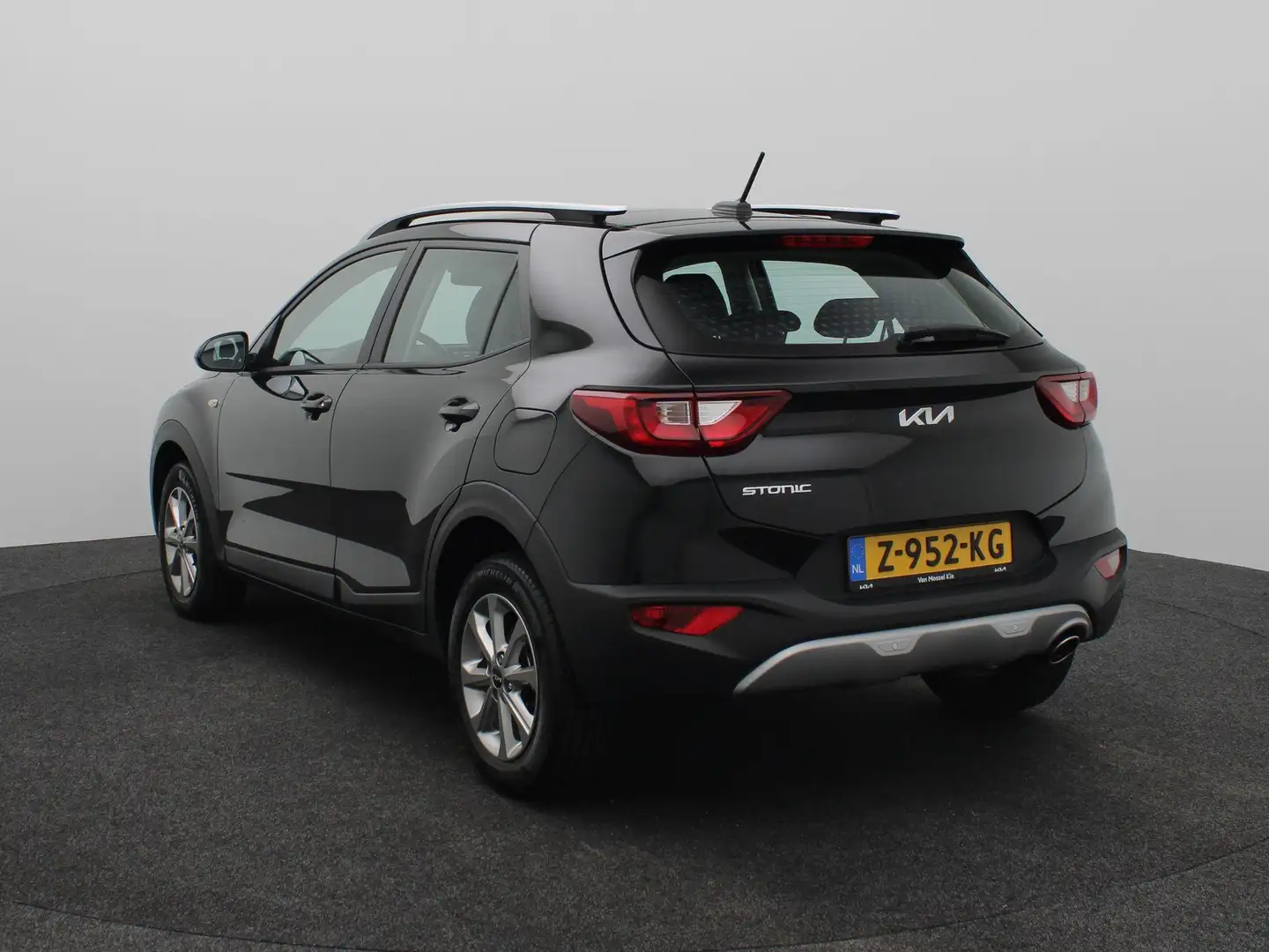 Kia Stonic 1.0 T-GDi MHEV DynamicLine | Achteruitrij camera | Noir - 2