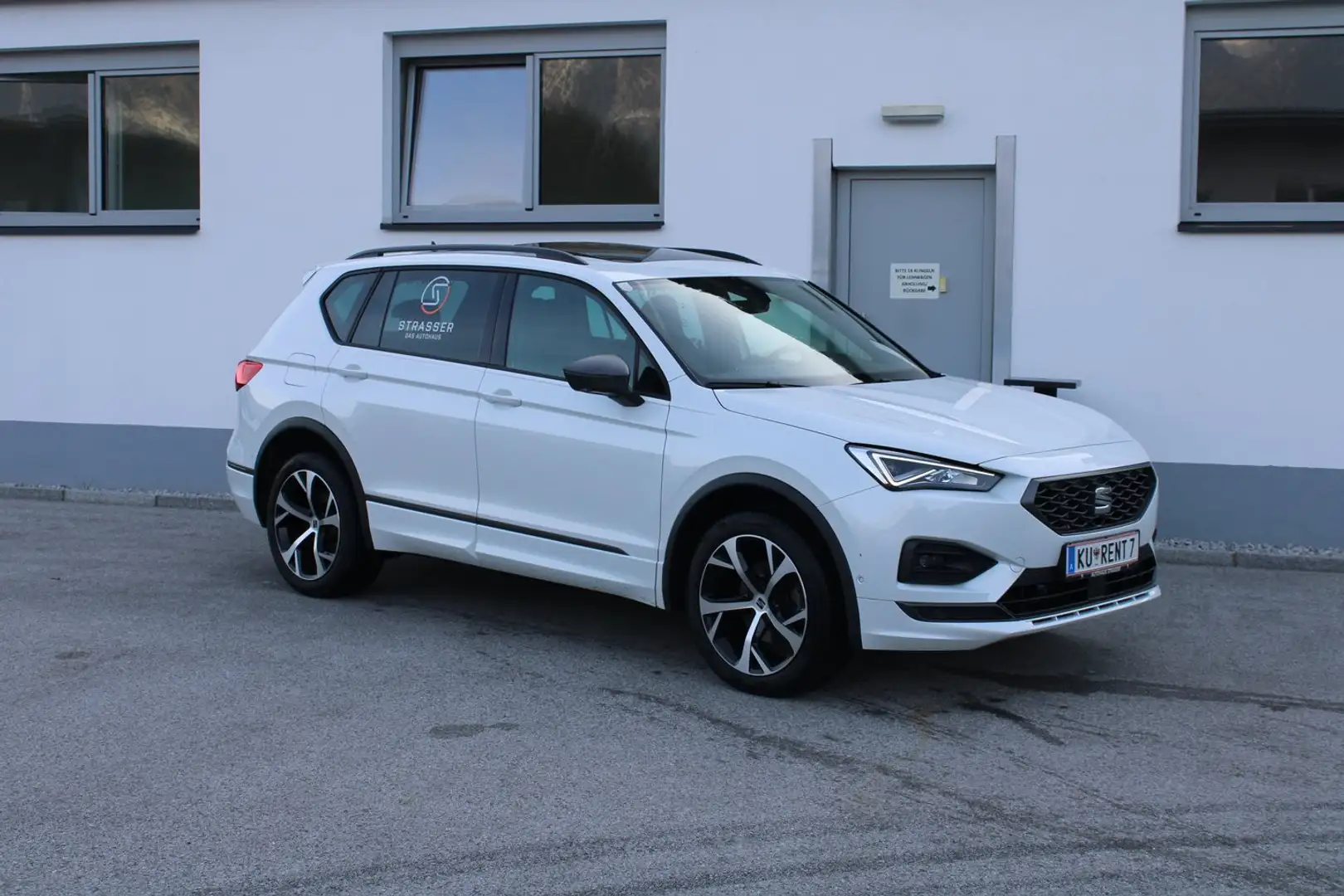 SEAT Tarraco FR 1.5 TSI DSG Weiß - 1