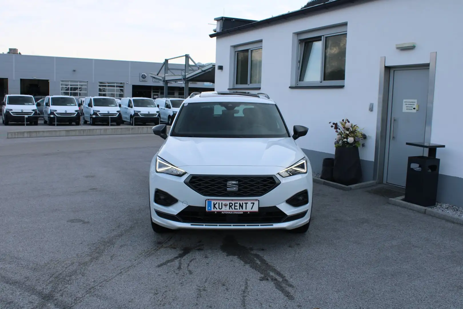 SEAT Tarraco FR 1.5 TSI DSG Weiß - 2