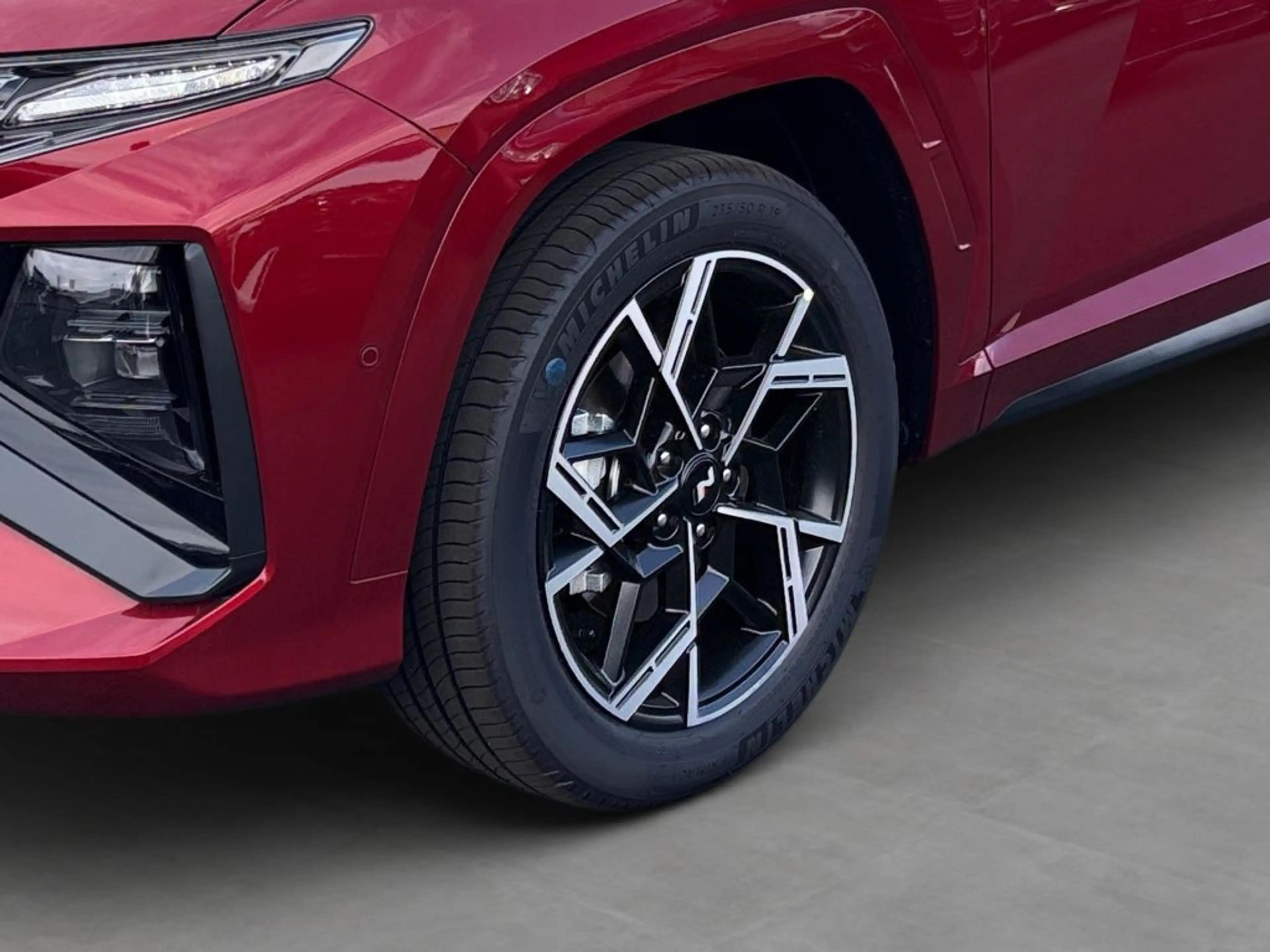 Hyundai TUCSON 1.6 T-GDi HEV 2WD N Line X (NX4e) — photo 6