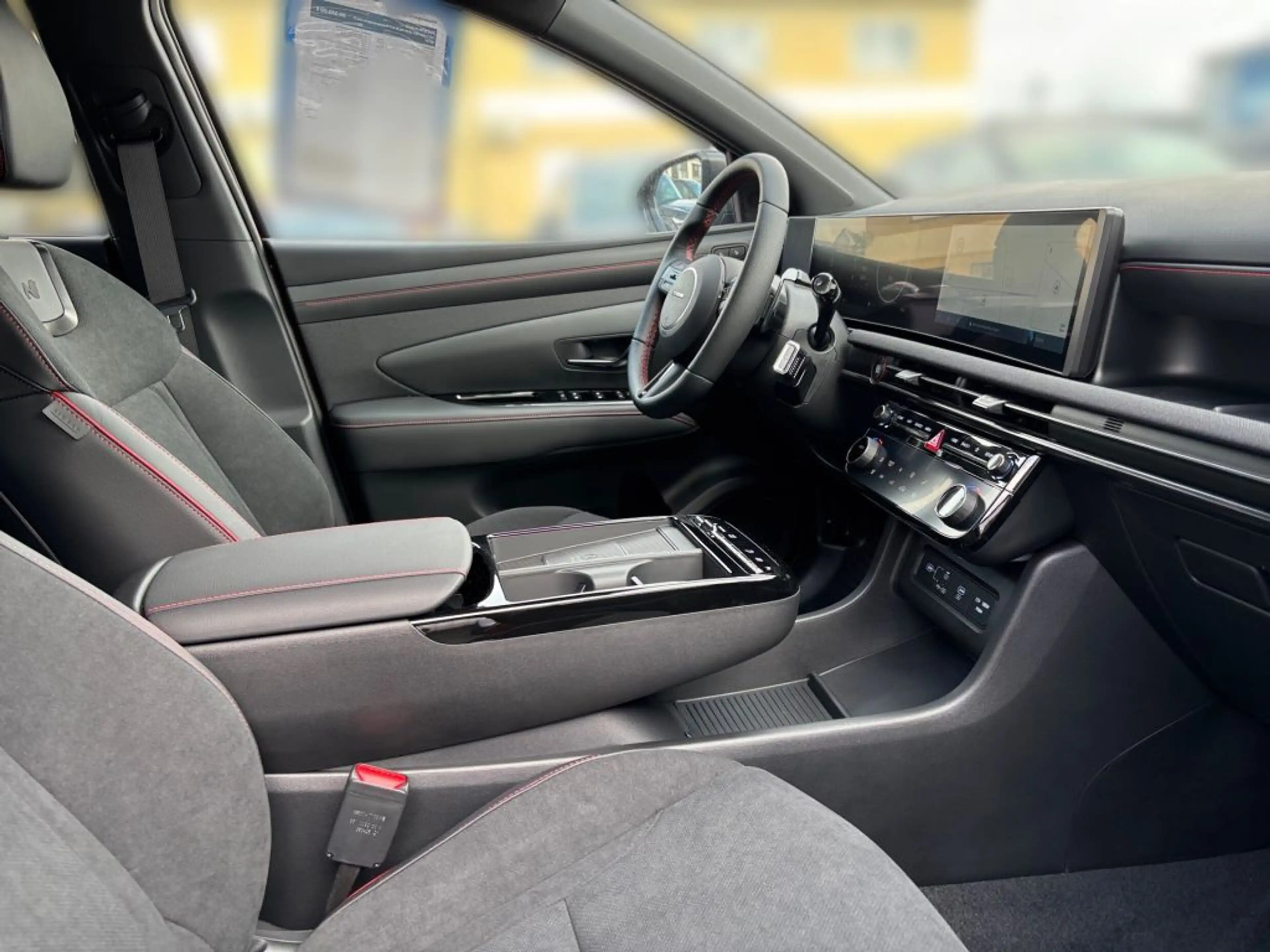 Hyundai TUCSON 1.6 T-GDi HEV 2WD N Line X (NX4e) — photo 14