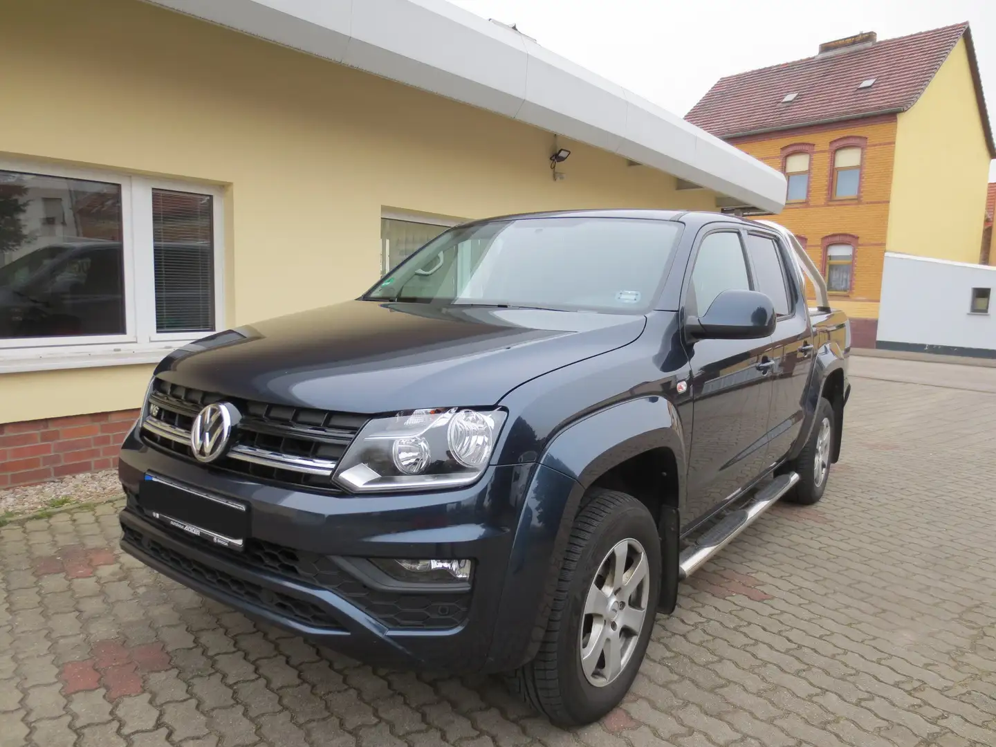 Volkswagen Amarok 3.0 TDI V6 DoubleCab, 1.Hand, SHZ, AHK Blue - 1