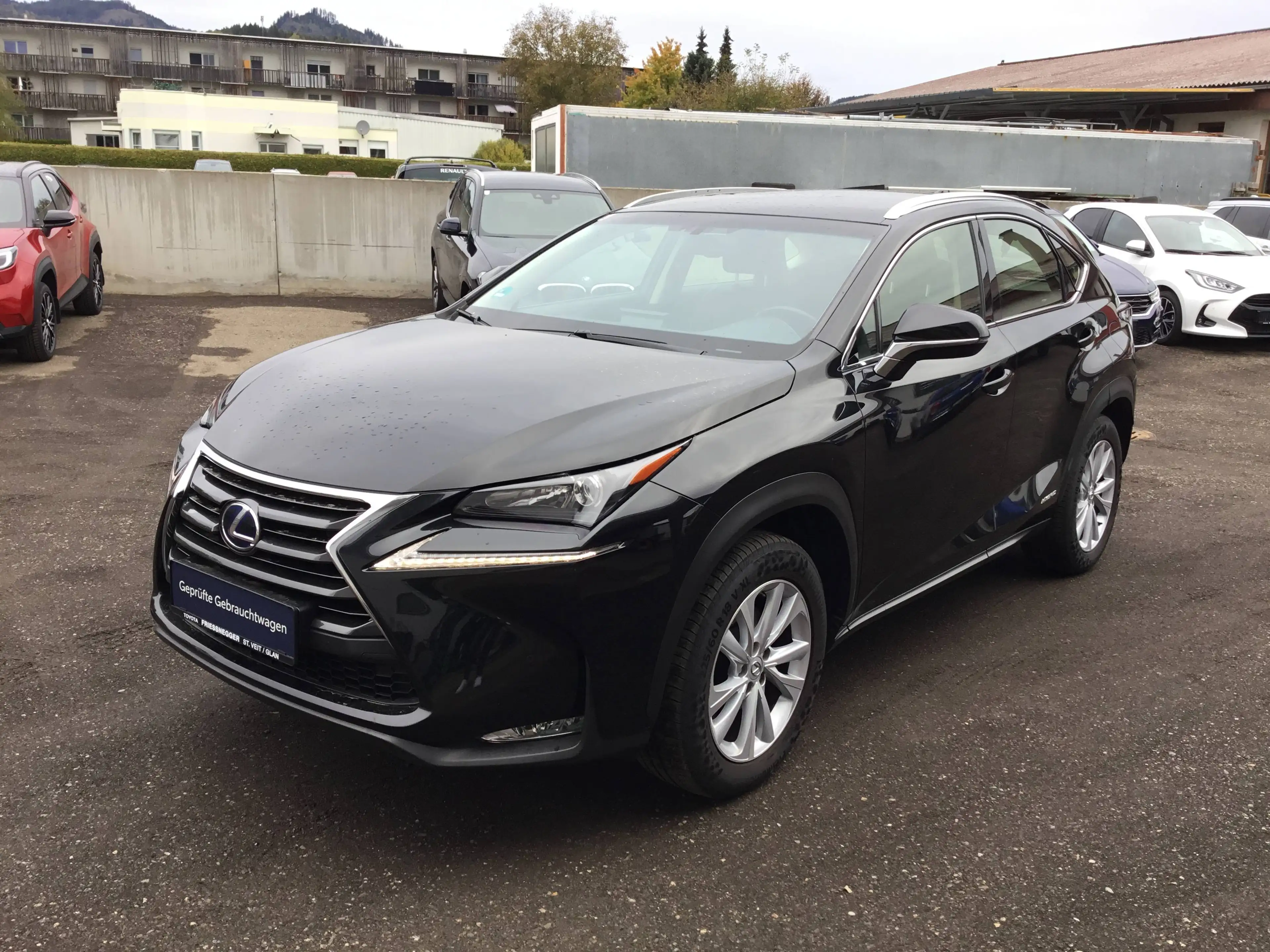 Lexus NX 300h Limited Hybrid Aut.