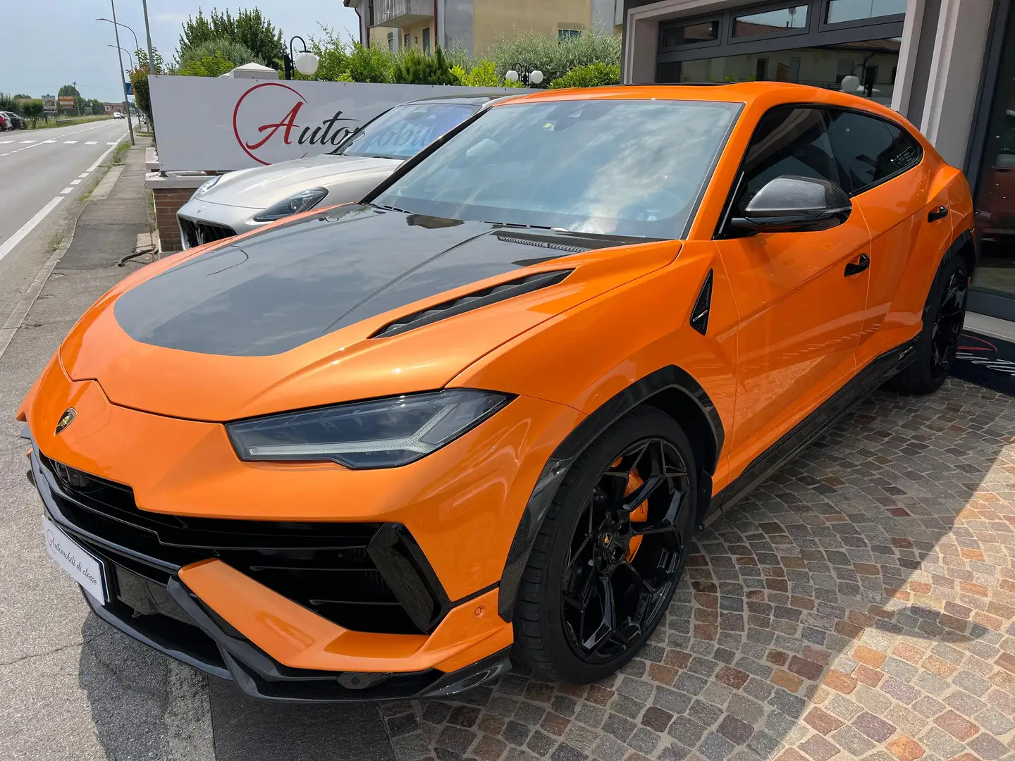 Lamborghini Urus URUS Performante 4.0 V8 carbon-UFFICIALE-NAZIONALE Naranja - 2
