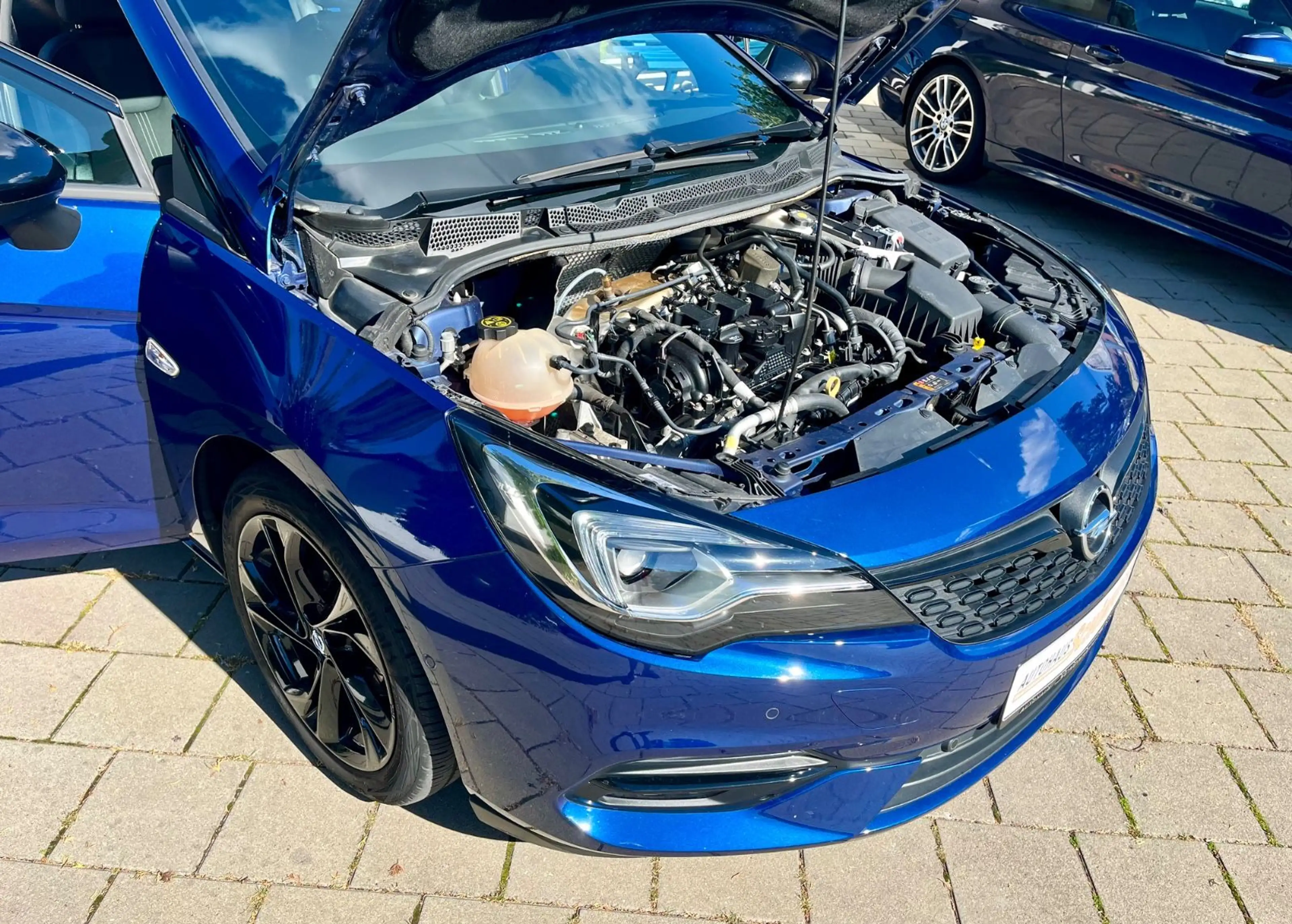 Opel Astra Ultimate org. 58`SHZ MFL ACC Auto.LED 1.Hd — photo 16