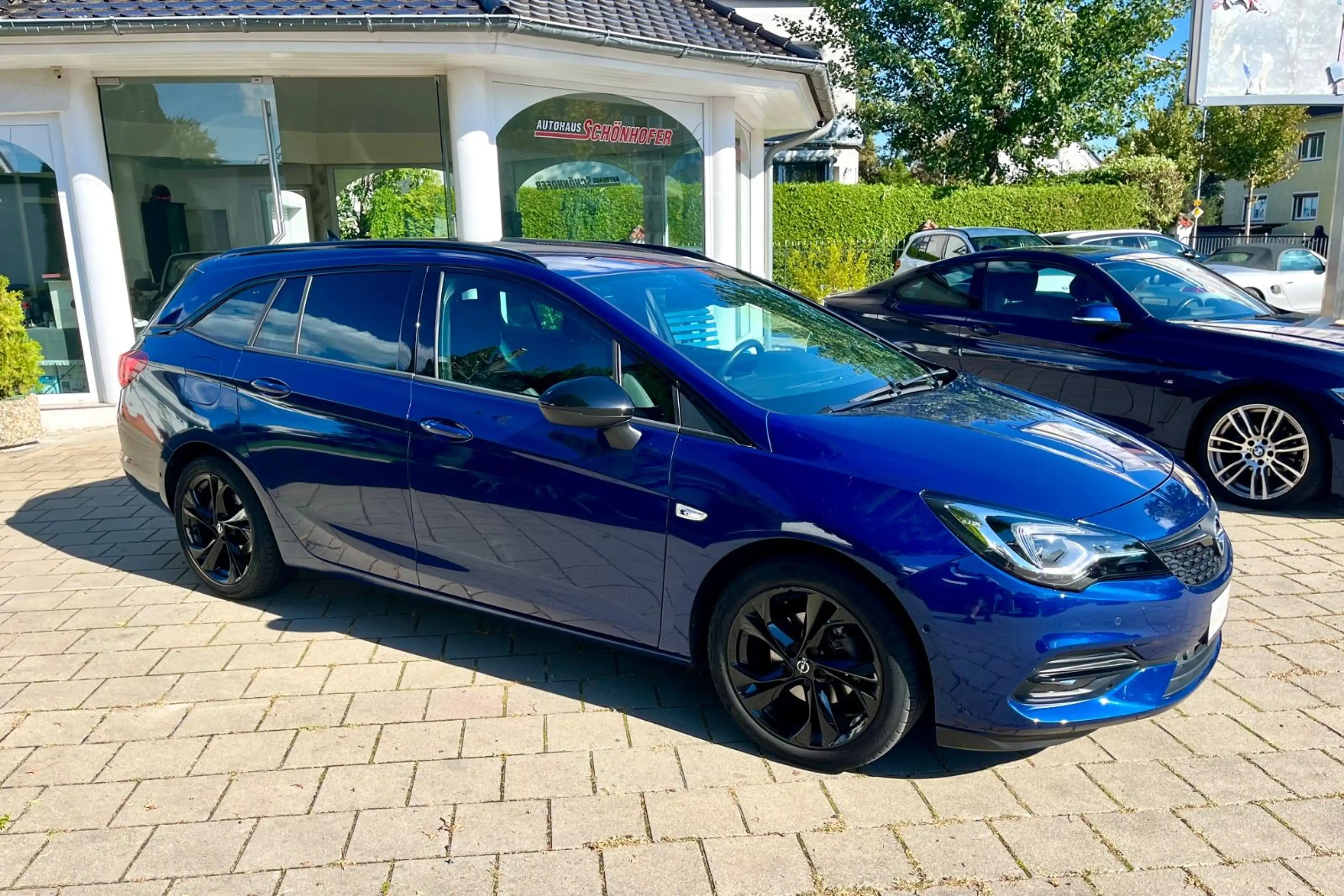 Opel Astra Ultimate org. 58`SHZ MFL ACC Auto.LED 1.Hd — photo 2