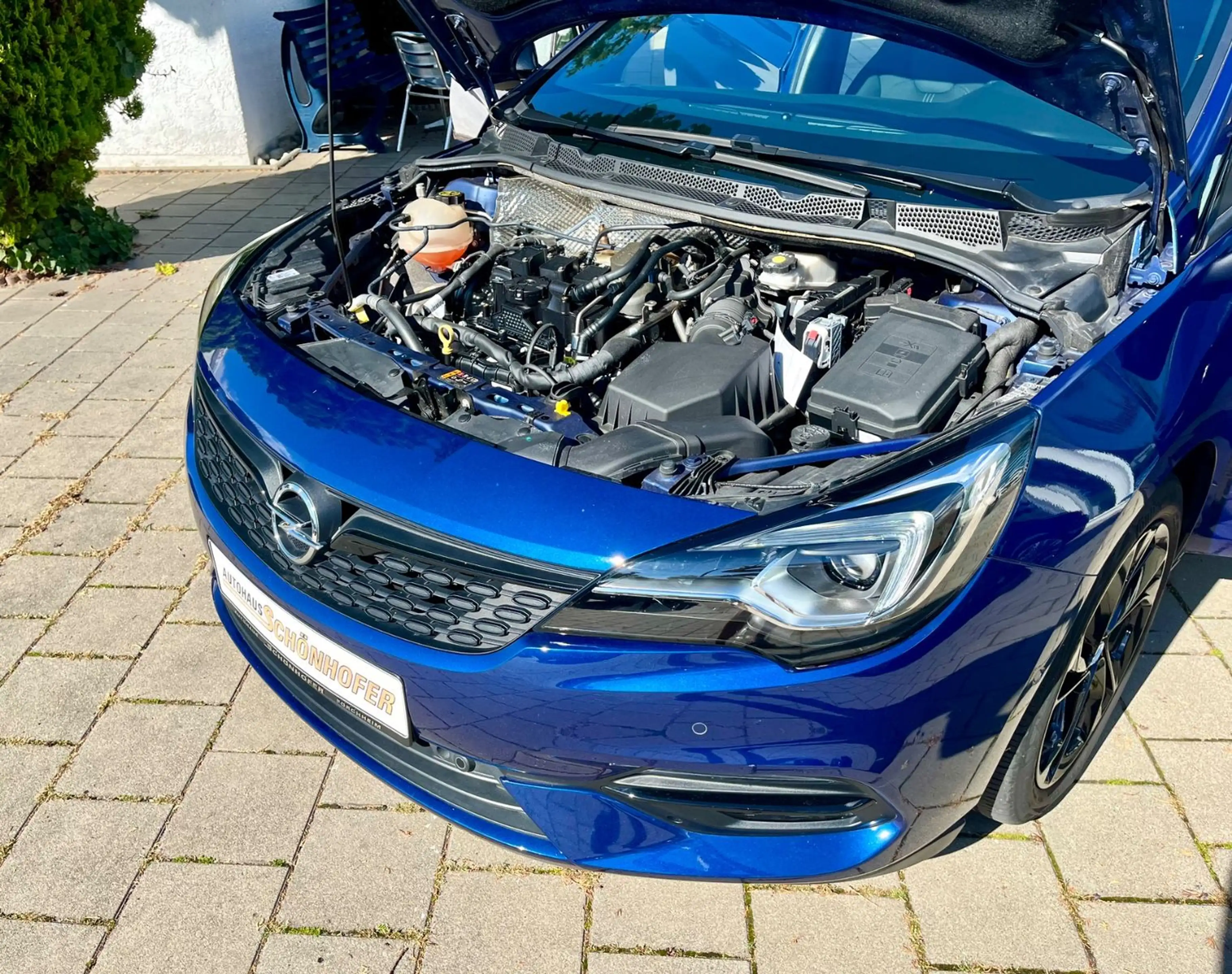 Opel Astra Ultimate org. 58`SHZ MFL ACC Auto.LED 1.Hd — photo 17