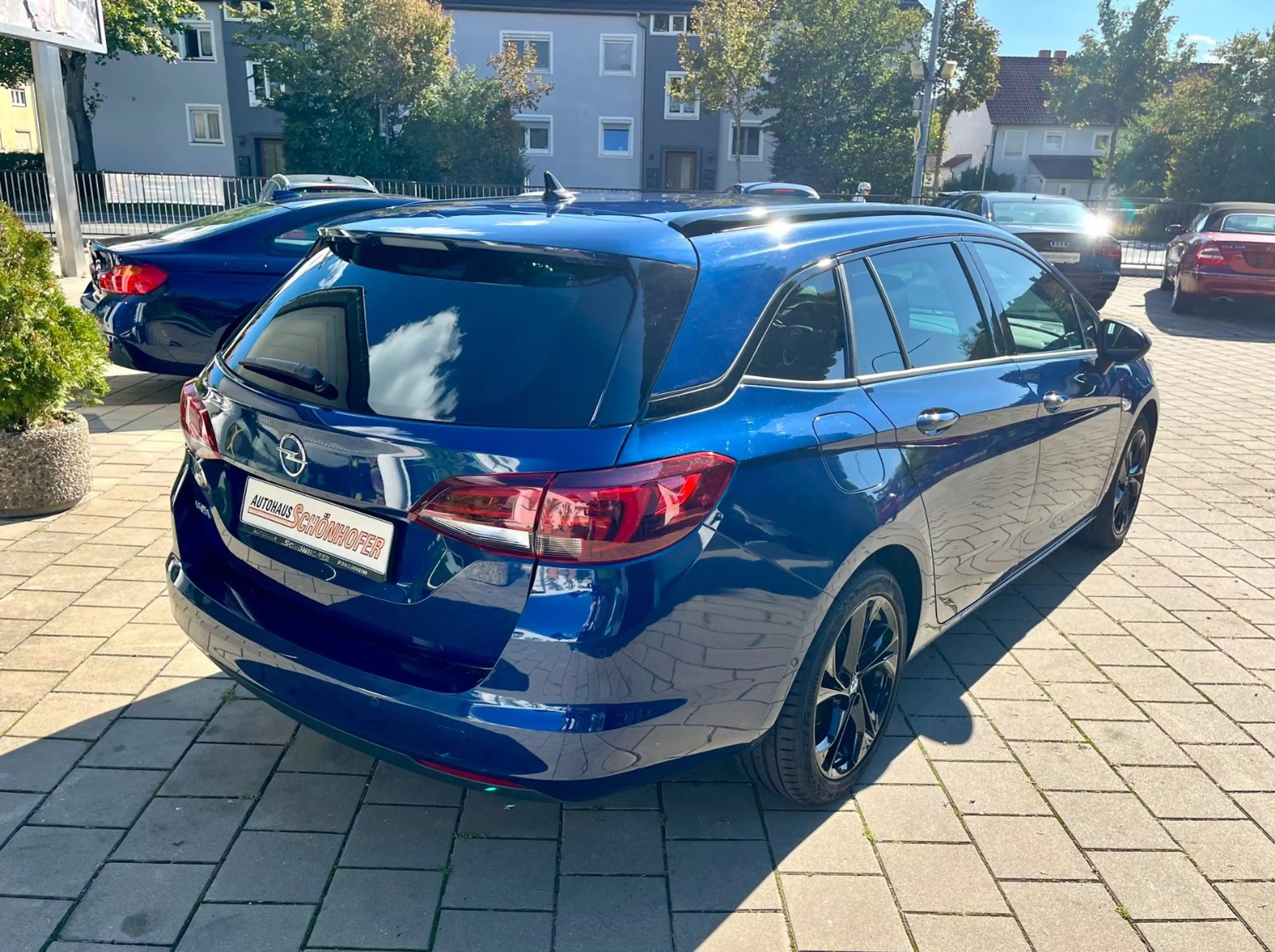 Opel Astra Ultimate org. 58`SHZ MFL ACC Auto.LED 1.Hd — photo 4